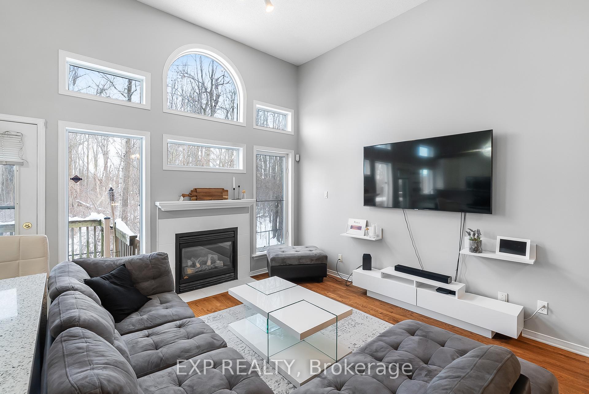 Photo 8 of 245 Gladeview, Ottawa, Upper Hunt Club — HOMEH