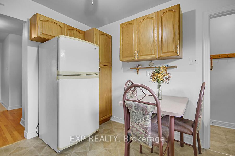 Photo 47 of 819 hamlet Road, Ottawa, Elmvale Acres — HOMEH