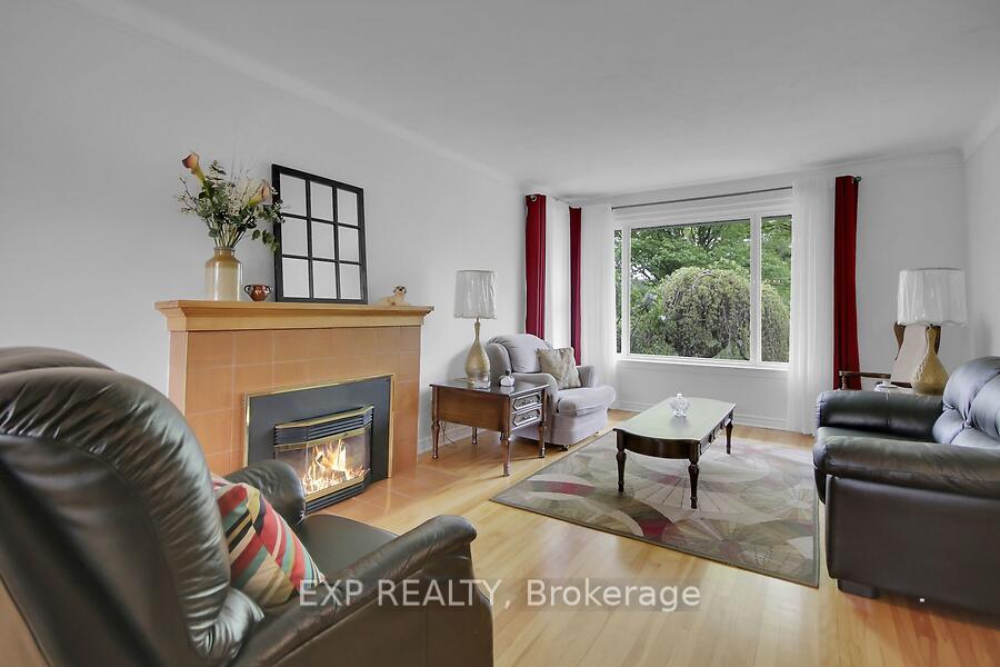 Photo 11 of 819 hamlet Road, Ottawa, Elmvale Acres — HOMEH