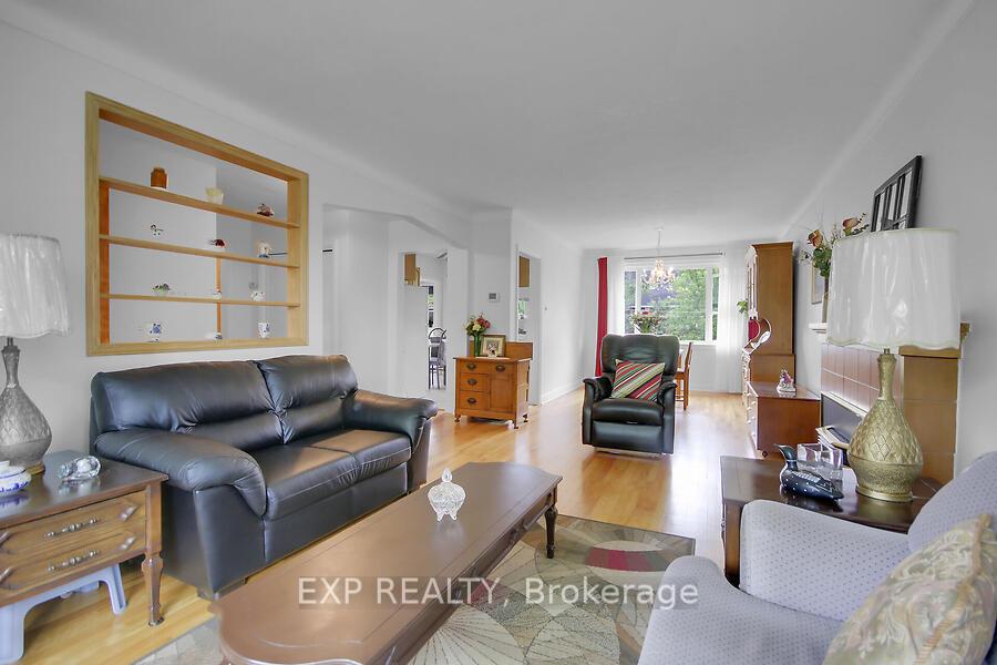 Photo 17 of 819 hamlet Road, Ottawa, Elmvale Acres — HOMEH