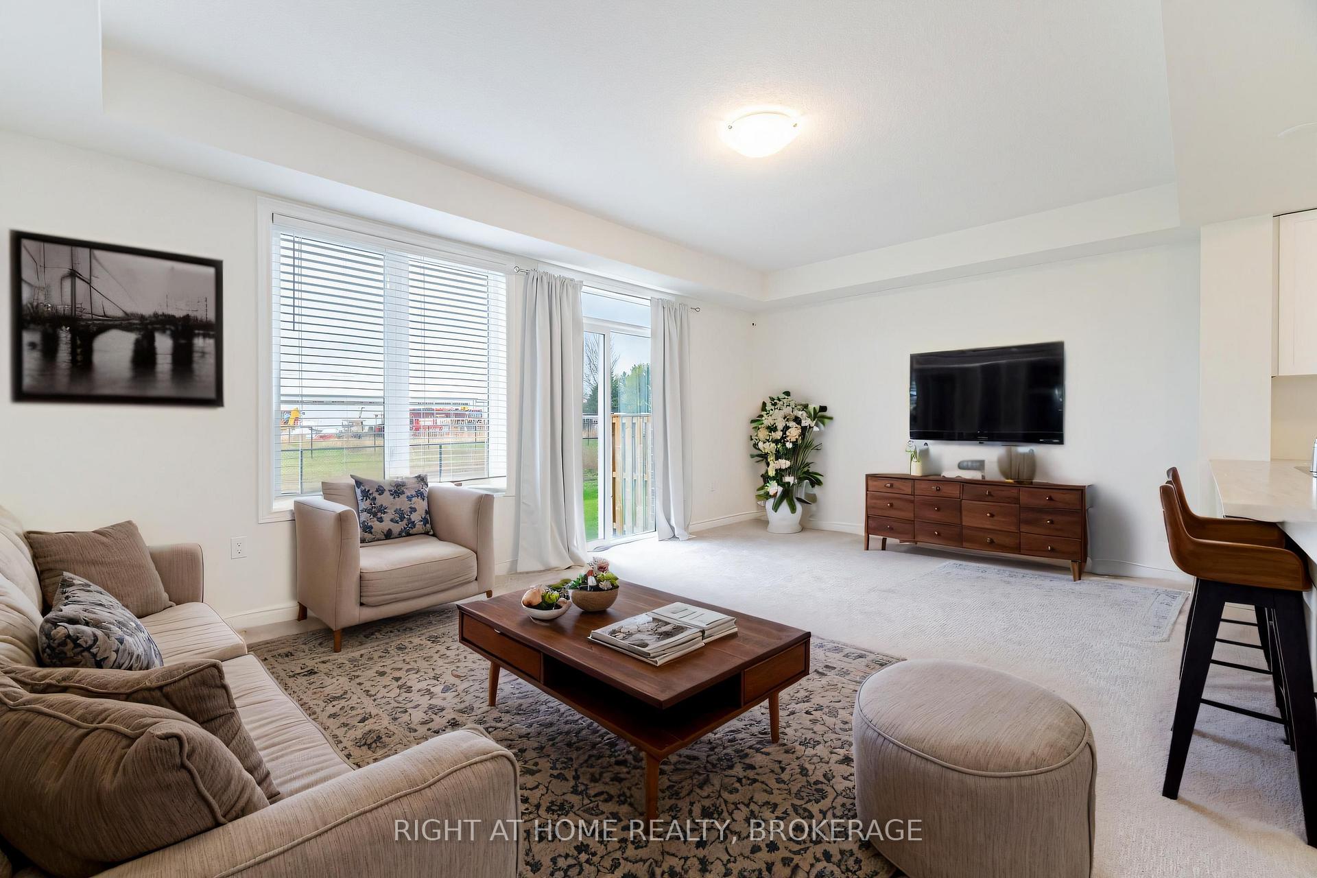 Photo 4 of 30 Zoe Lane, Hamilton, Rural Glanbrook — HOMEH