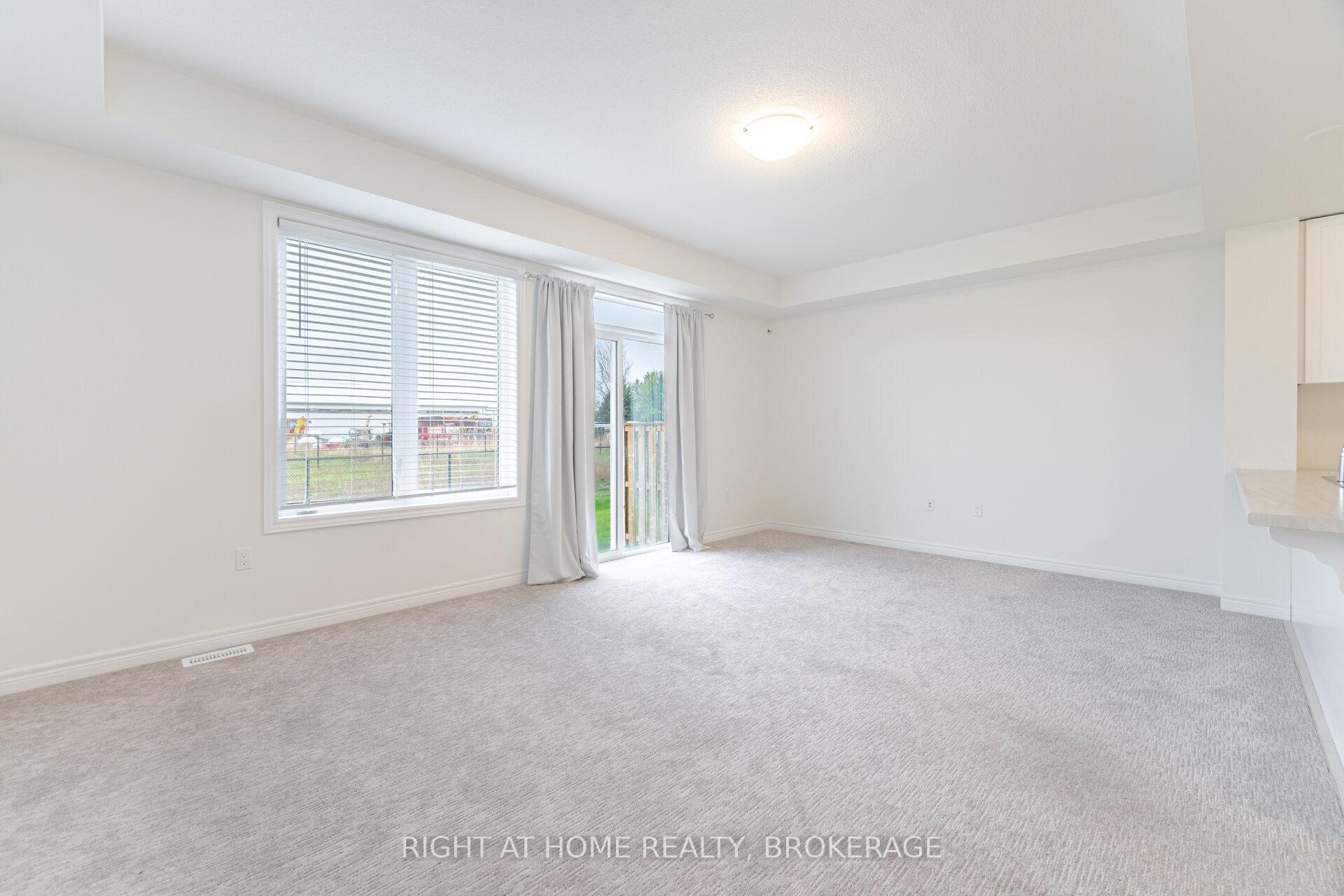 Photo 9 of 30 Zoe Lane, Hamilton, Rural Glanbrook — HOMEH