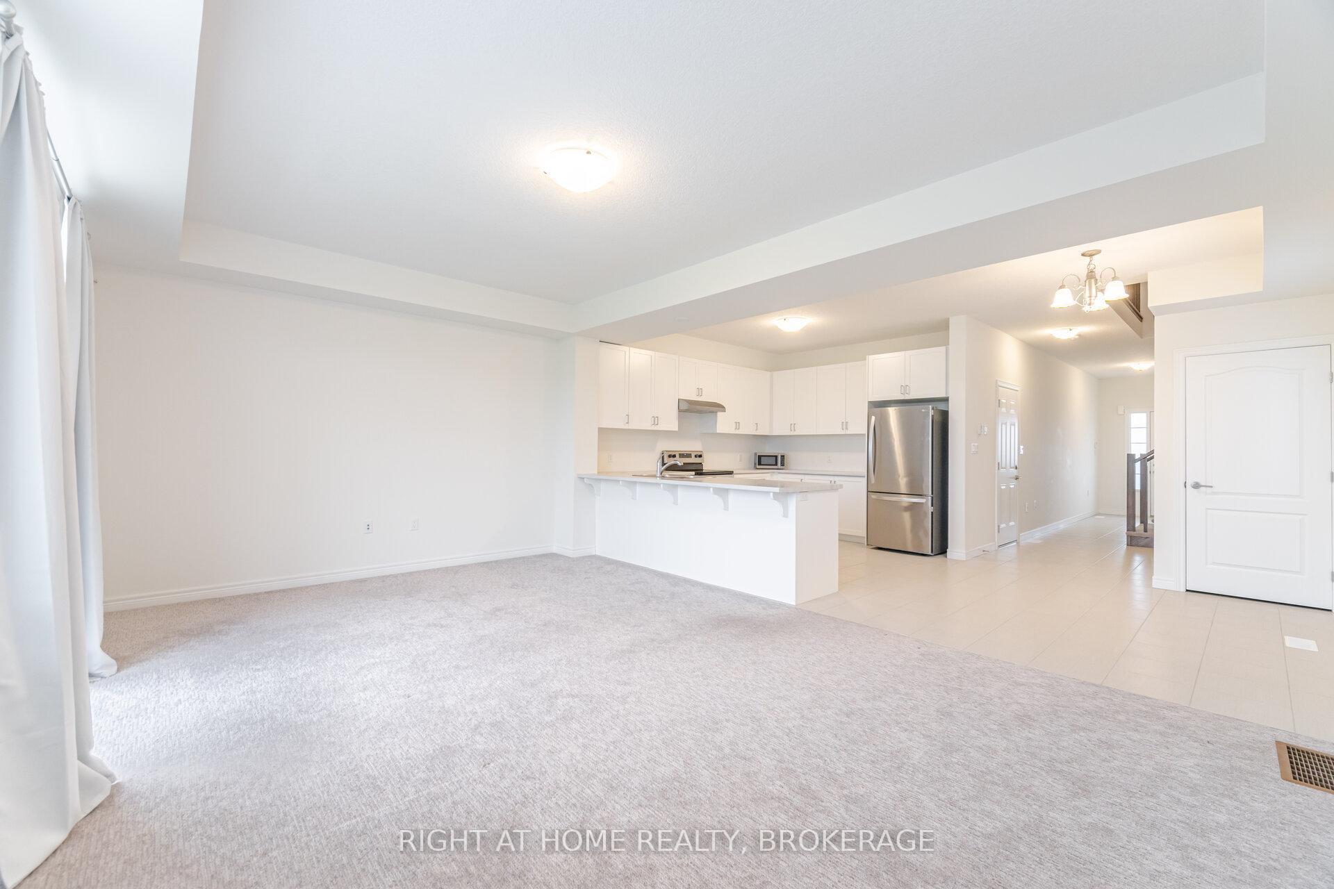 Photo 6 of 30 Zoe Lane, Hamilton, Rural Glanbrook — HOMEH