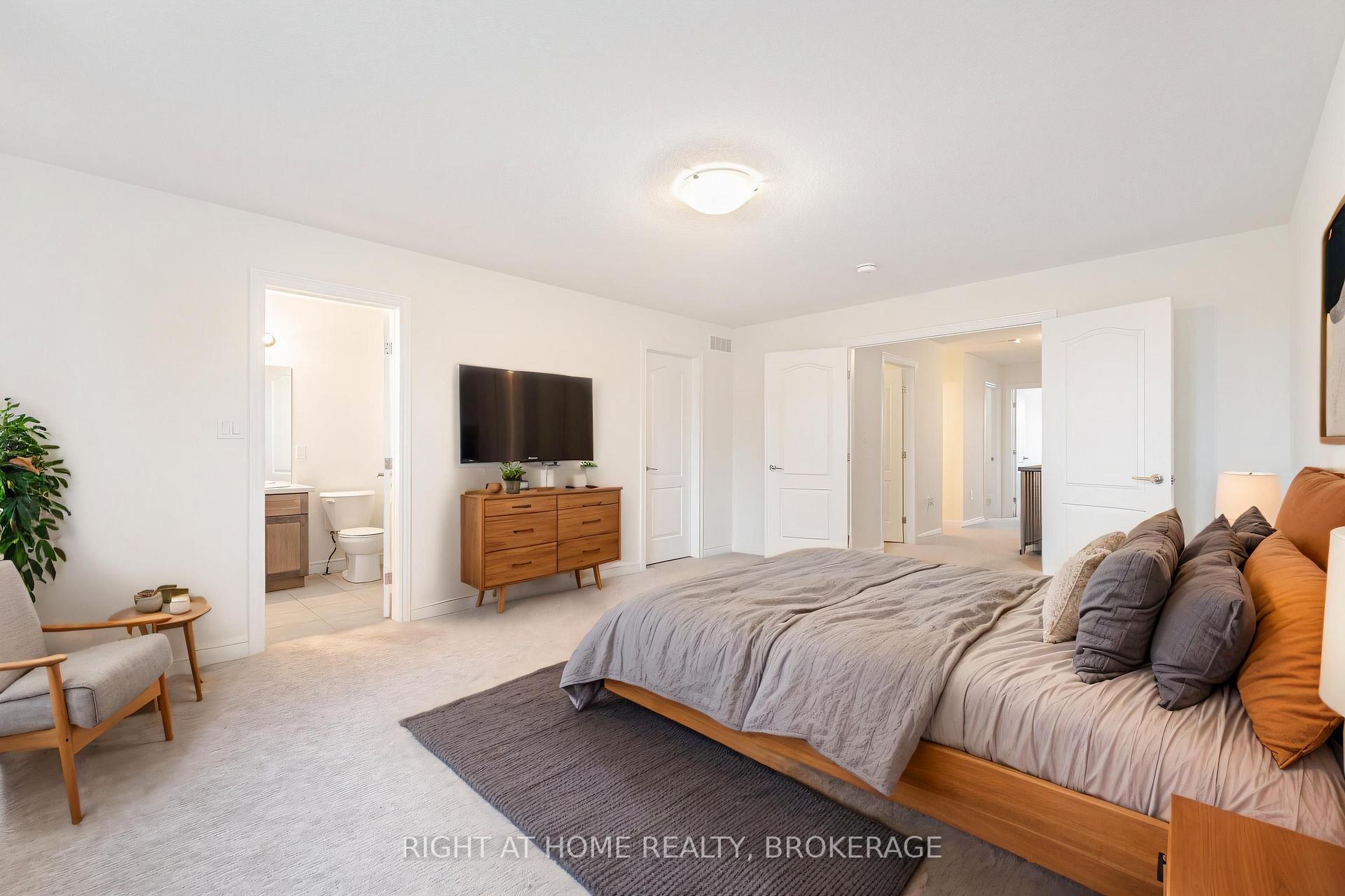 Photo 31 of 30 Zoe Lane, Hamilton, Rural Glanbrook — HOMEH