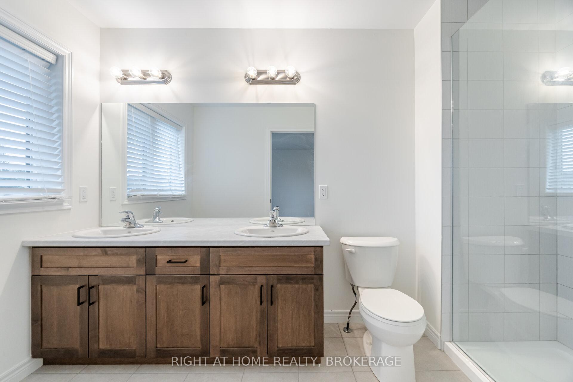 Photo 11 of 30 Zoe Lane, Hamilton, Rural Glanbrook — HOMEH