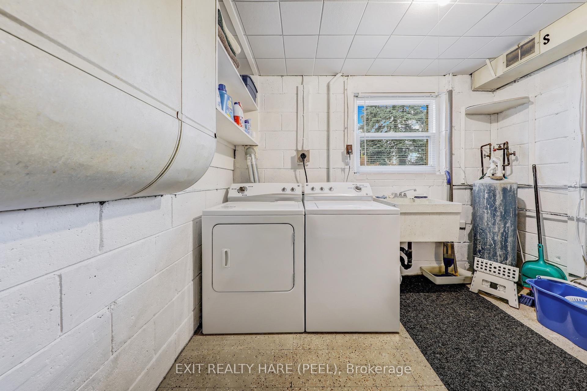 Photo 18 of 25 McLaughlin Road N, Brampton, Brampton West — HOMEH