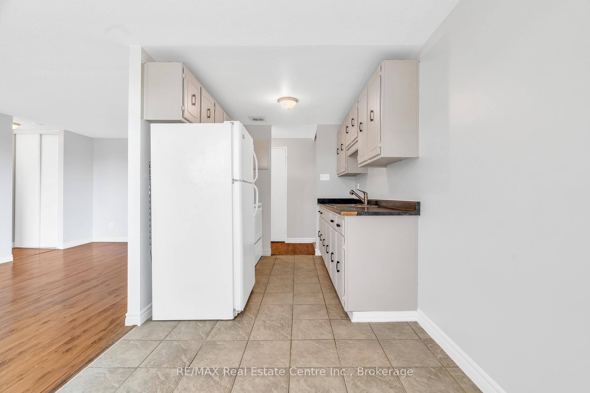 Photo 16 of Unit 307, 30 Avalon Place, Kitchener — HOMEH