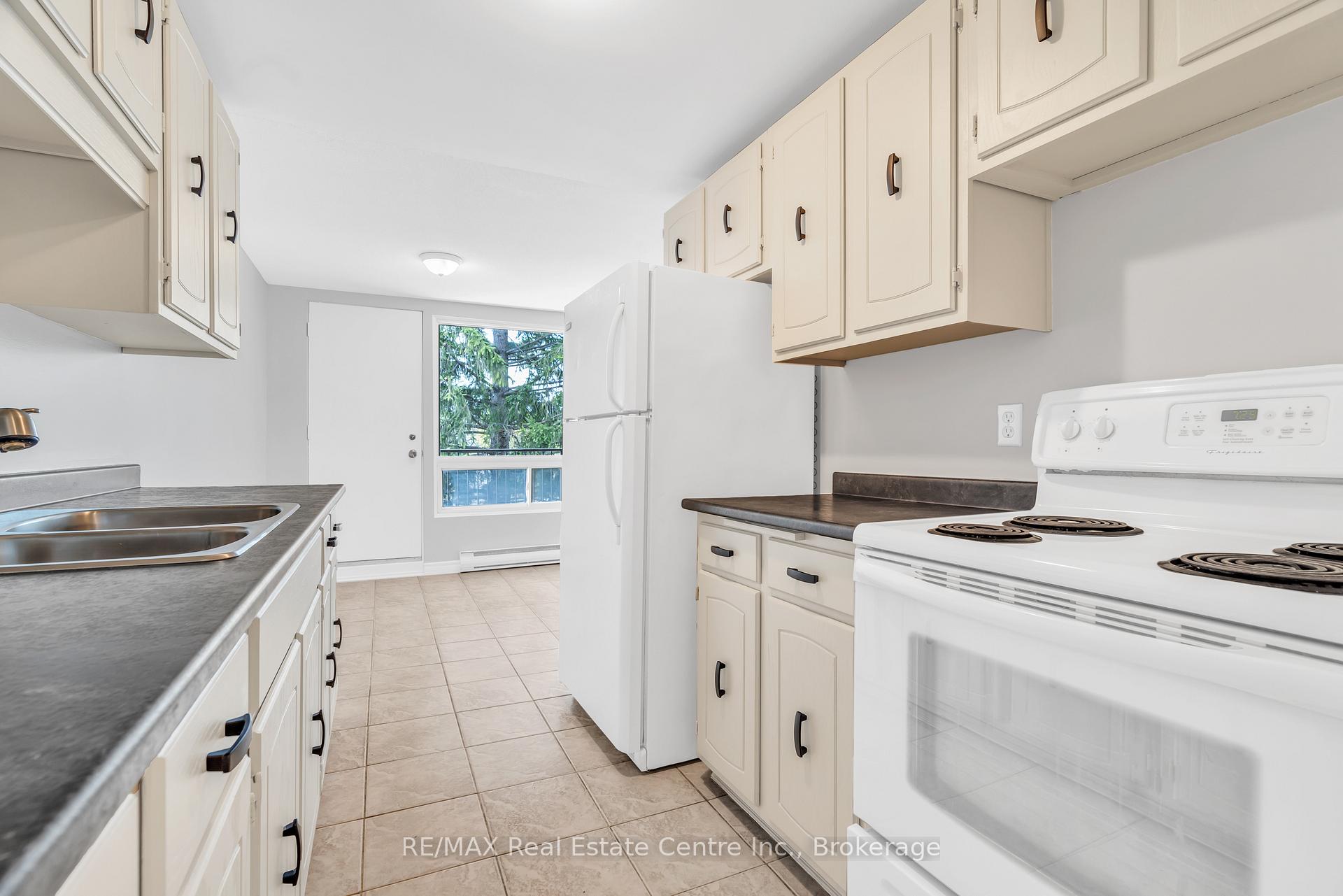 Photo 35 of Unit 307, 30 Avalon Place, Kitchener — HOMEH