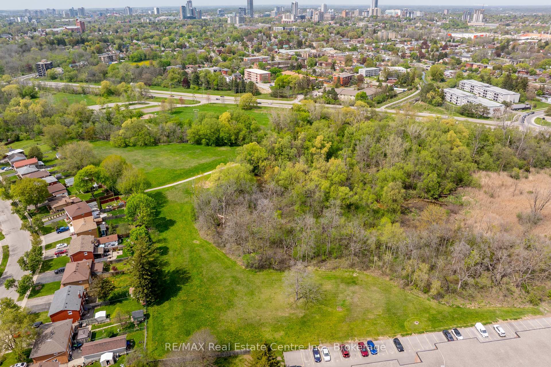 Photo 29 of Unit 307, 30 Avalon Place, Kitchener — HOMEH