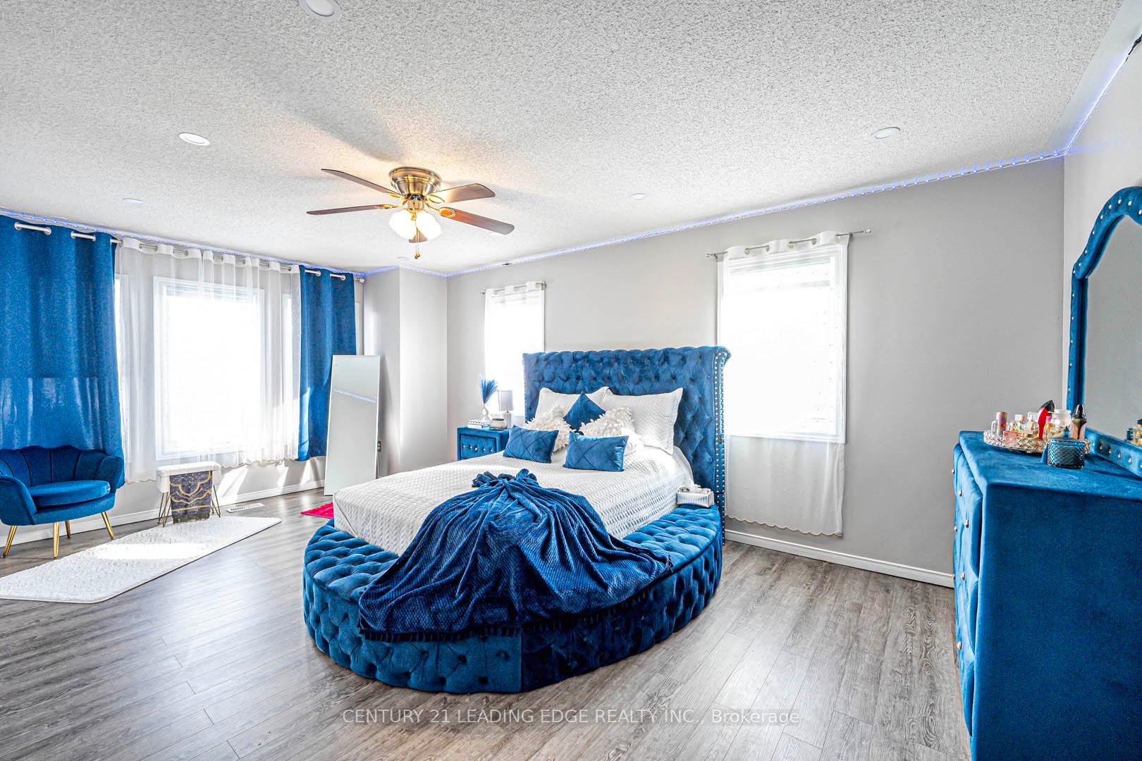 Photo 17 of 145 Woodbine Place, Oshawa, Windfields — HOMEH