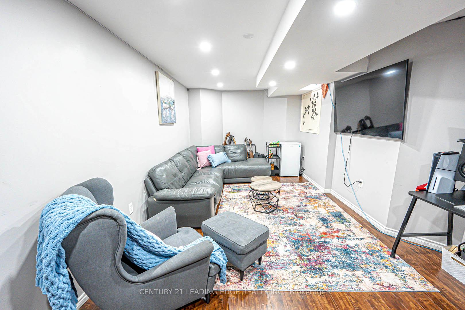 Photo 28 of 145 Woodbine Place, Oshawa, Windfields — HOMEH