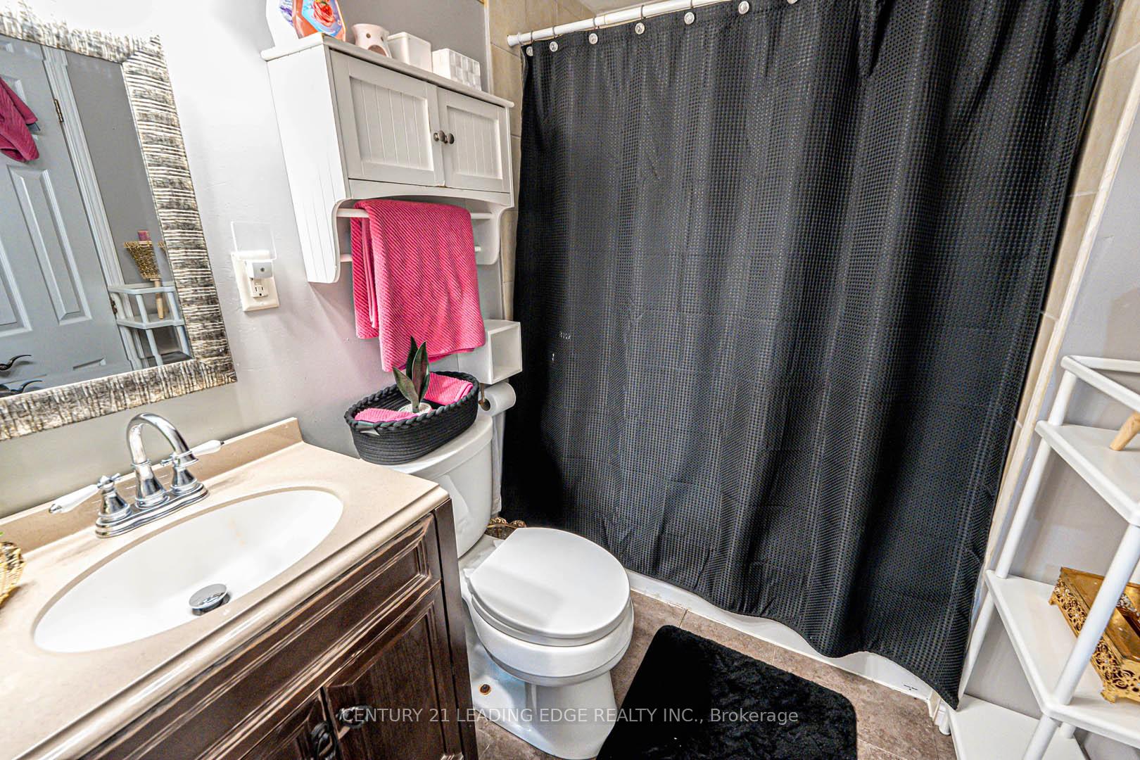 Photo 32 of 145 Woodbine Place, Oshawa, Windfields — HOMEH