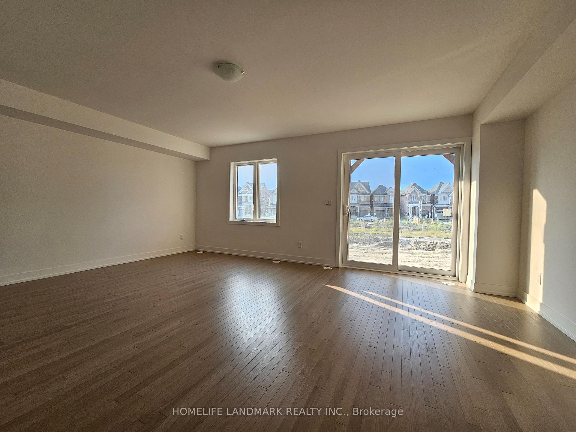 Photo 13 of 56 Morrison Crescent, Whitby, Rural Whitby — HOMEH