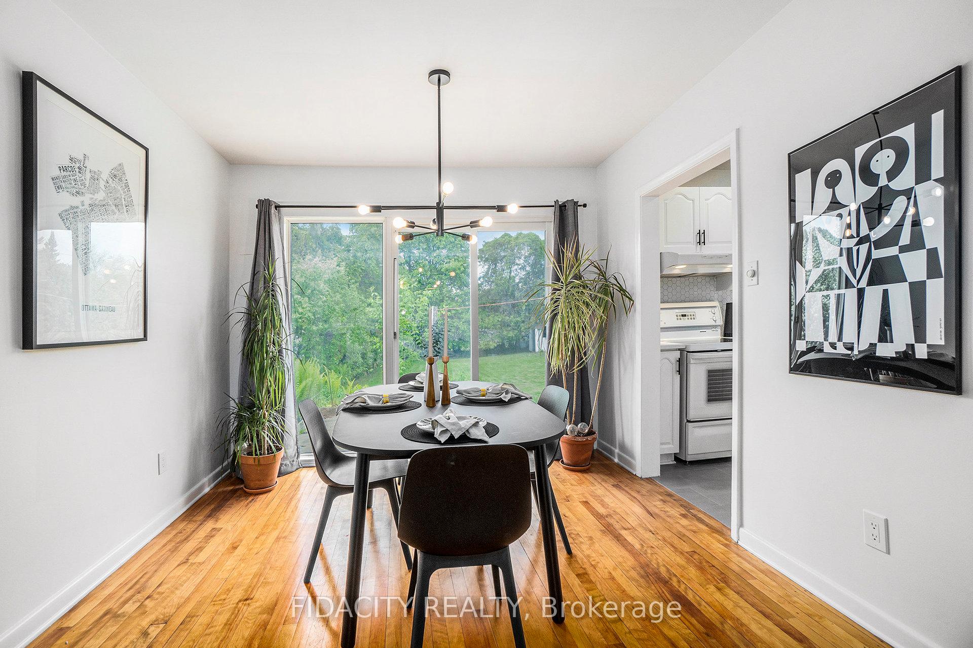 Photo 7 of 2147 Iris Street, Ottawa, Bel Air Park — HOMEH