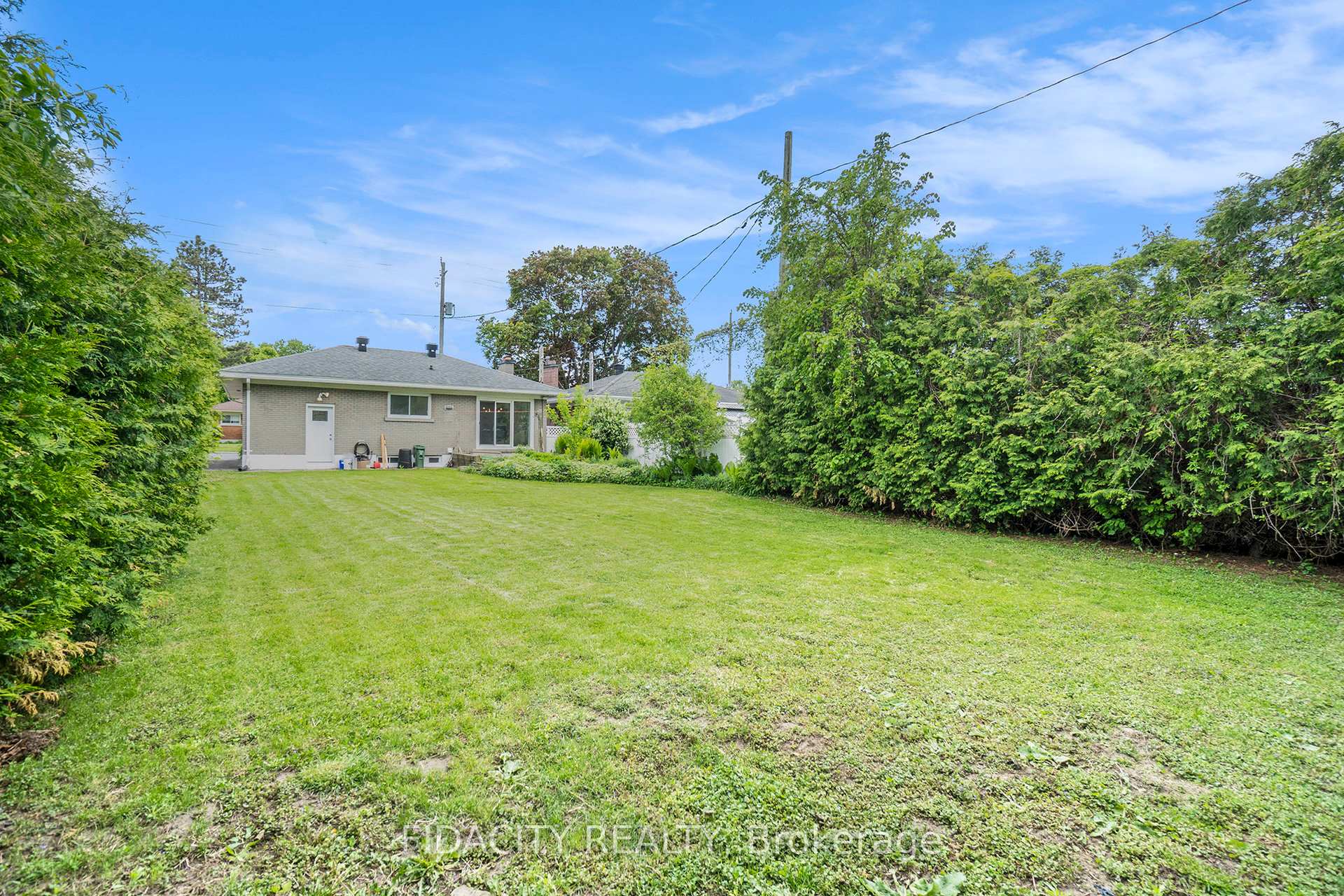 Photo 23 of 2147 Iris Street, Ottawa, Bel Air Park — HOMEH