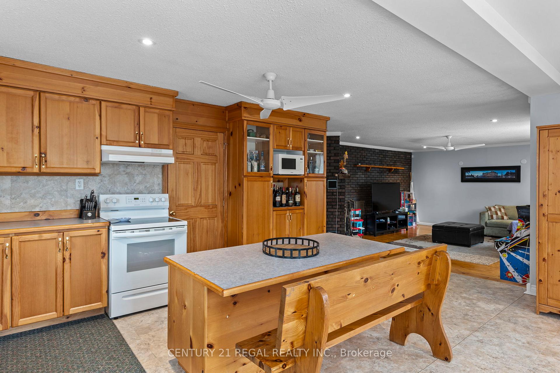Photo 12 of 895 Concession Rd 17 W, Tiny, Rural Tiny — HOMEH