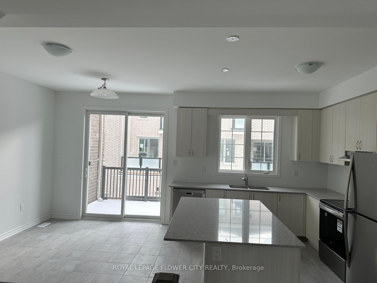 Photo 6 of 28 Bellasera Way, Caledon, Rural Caledon — HOMEH