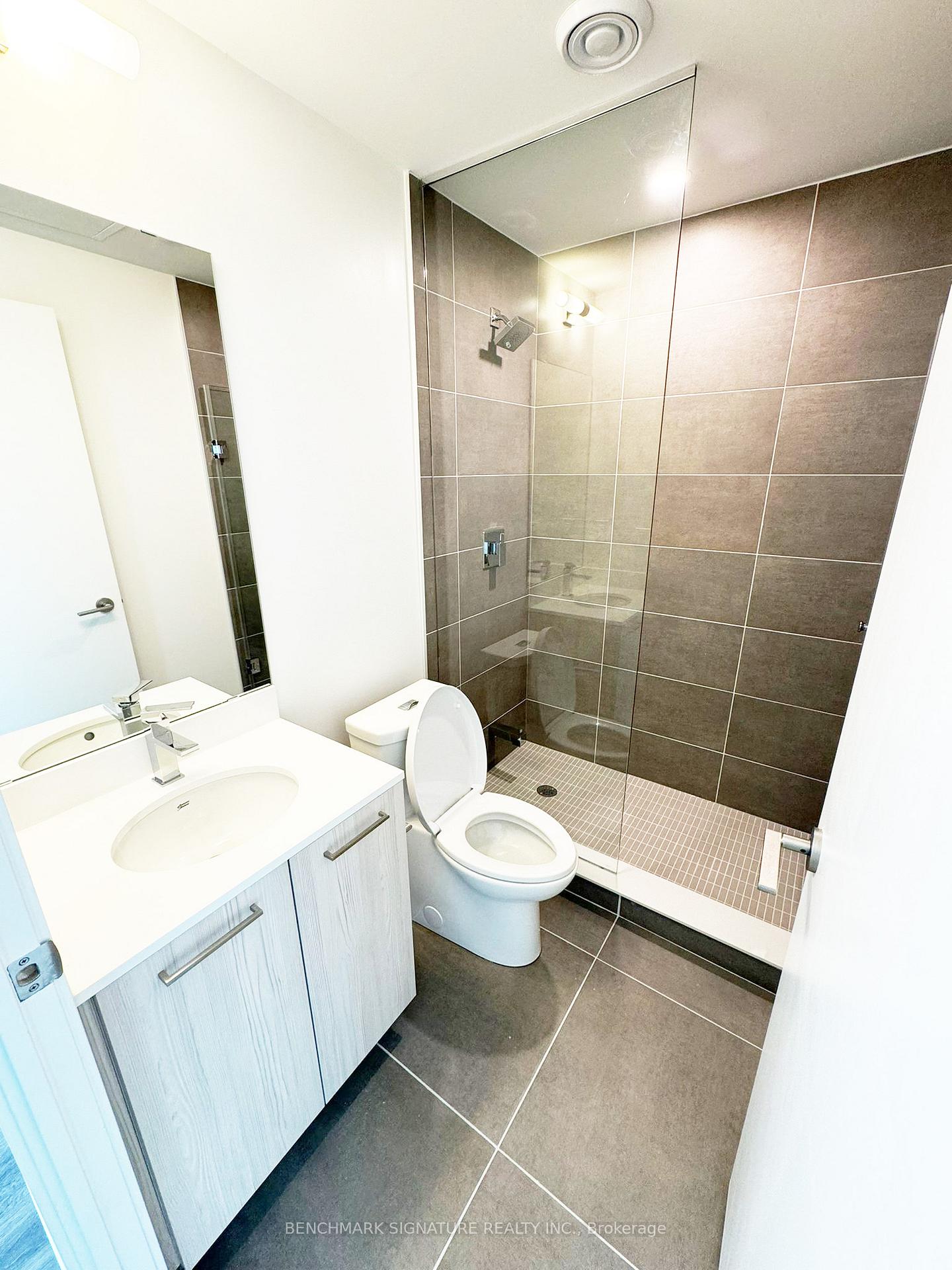 Photo 7 of Unit 2901, 65 Mutual Street, Toronto, Church-Yonge Corridor — HOMEH