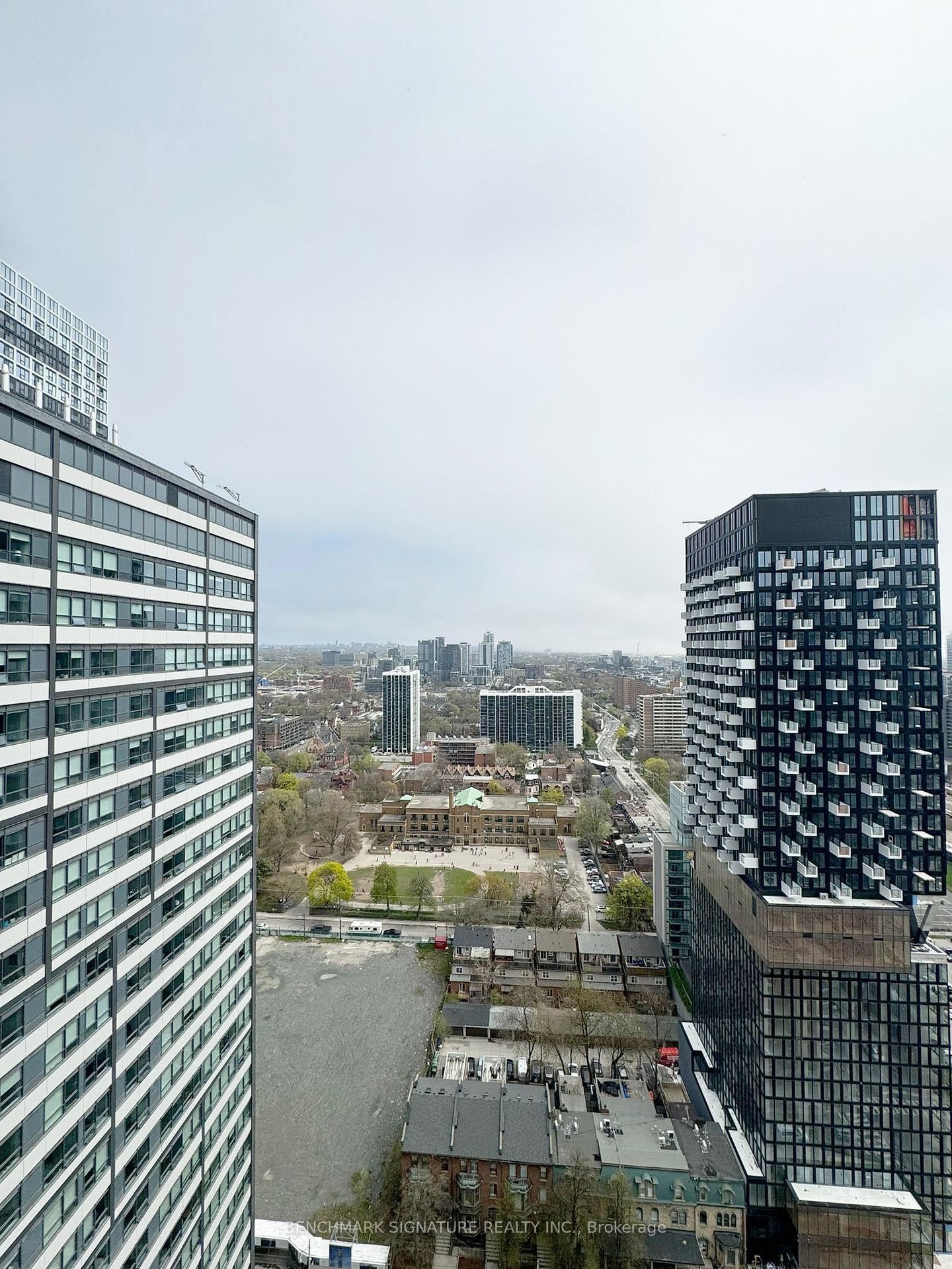 Photo 12 of Unit 2901, 65 Mutual Street, Toronto, Church-Yonge Corridor — HOMEH