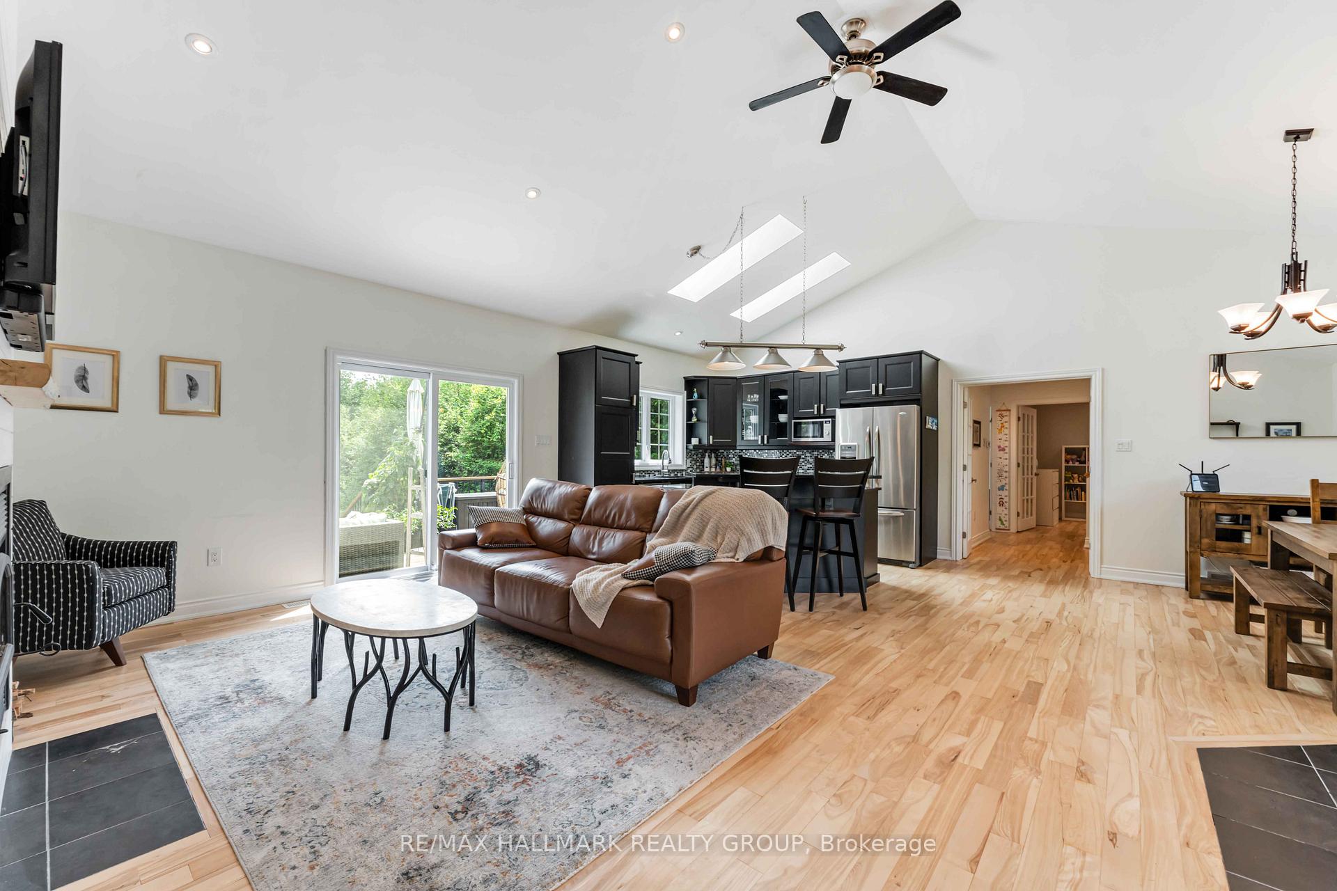 Photo 6 of 7900 Springhill Road, Ottawa, Osgoode Twp (East) (Incl Kenmore) — HOMEH