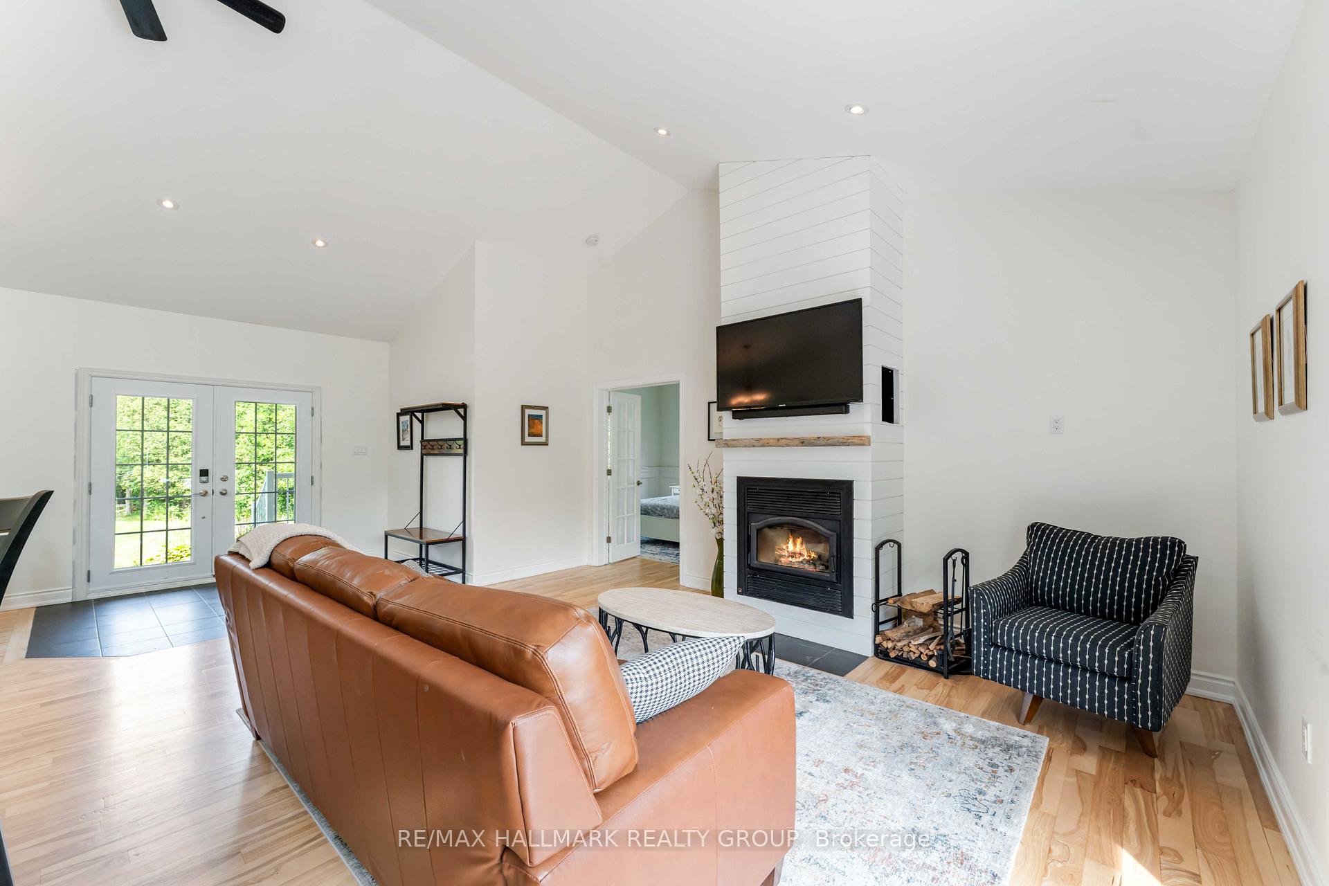 Photo 9 of 7900 Springhill Road, Ottawa, Osgoode Twp (East) (Incl Kenmore) — HOMEH