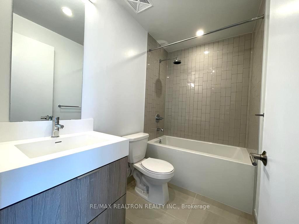 Photo 24 of Unit 2404, 130 River Street, Toronto, Regent Park — HOMEH