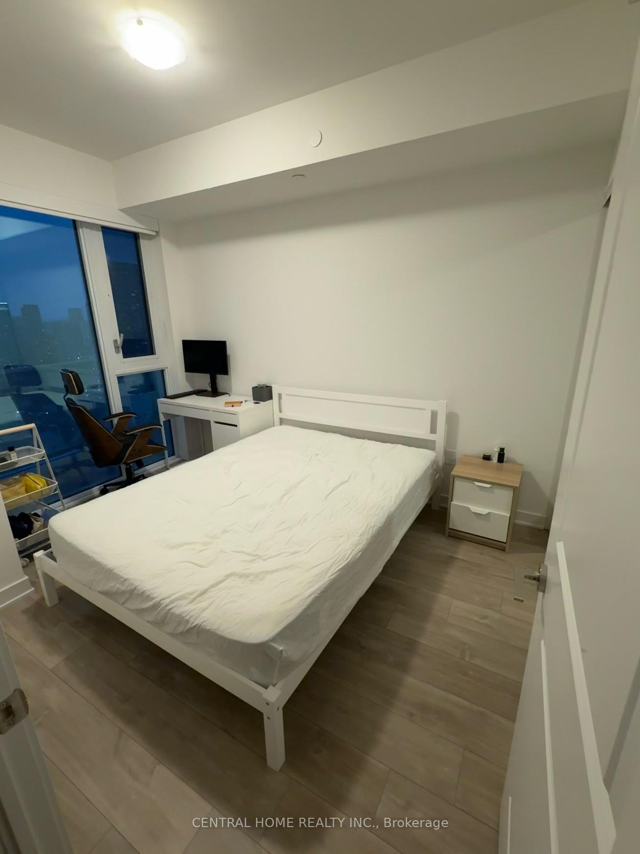 Photo 8 of Unit 3503, 100 Dalhousie Street, Toronto, Church-Yonge Corridor — HOMEH