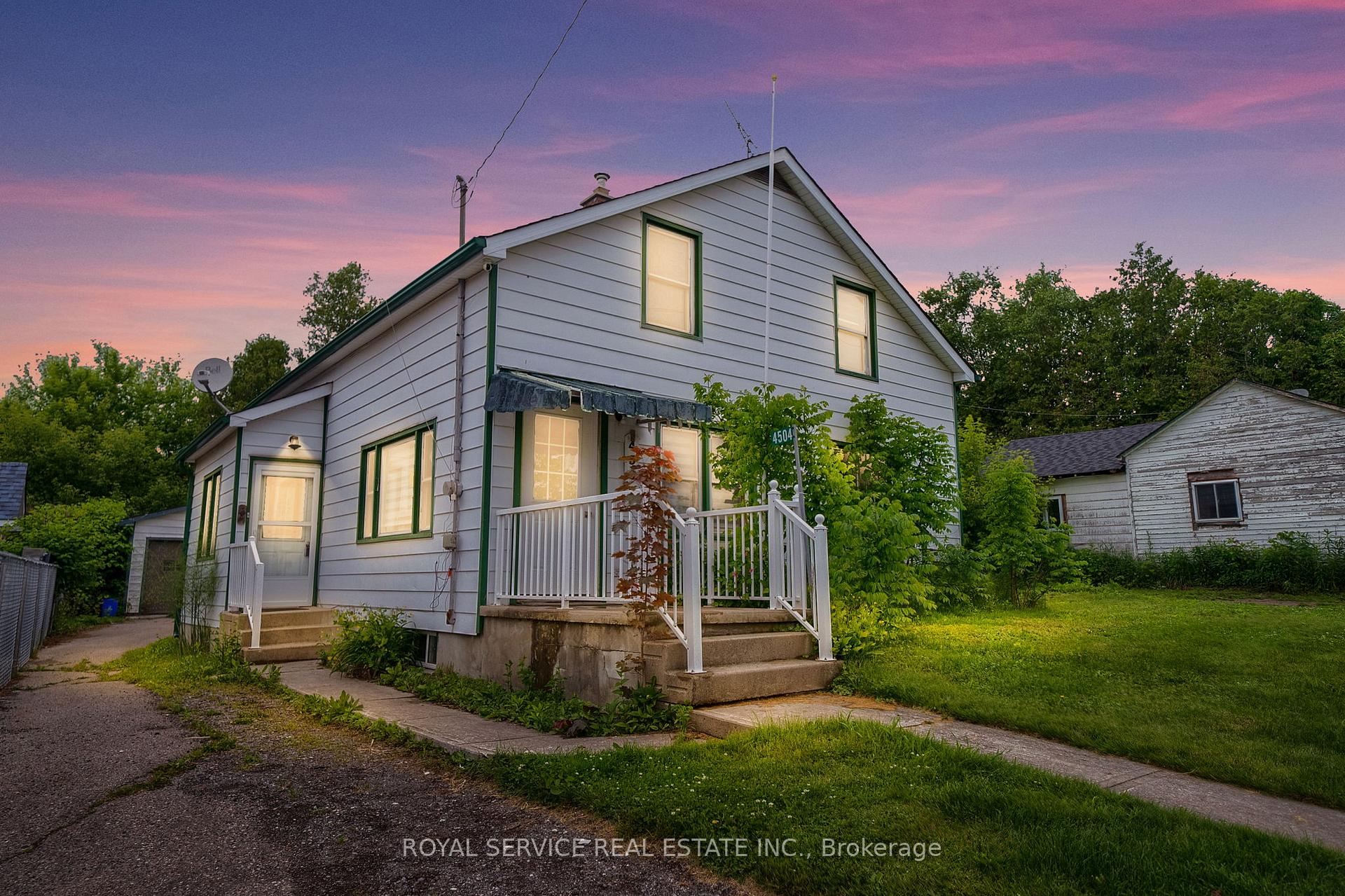 Photo 1 of 4504 Hwy 2, Clarington, Rural Clarington — HOMEH