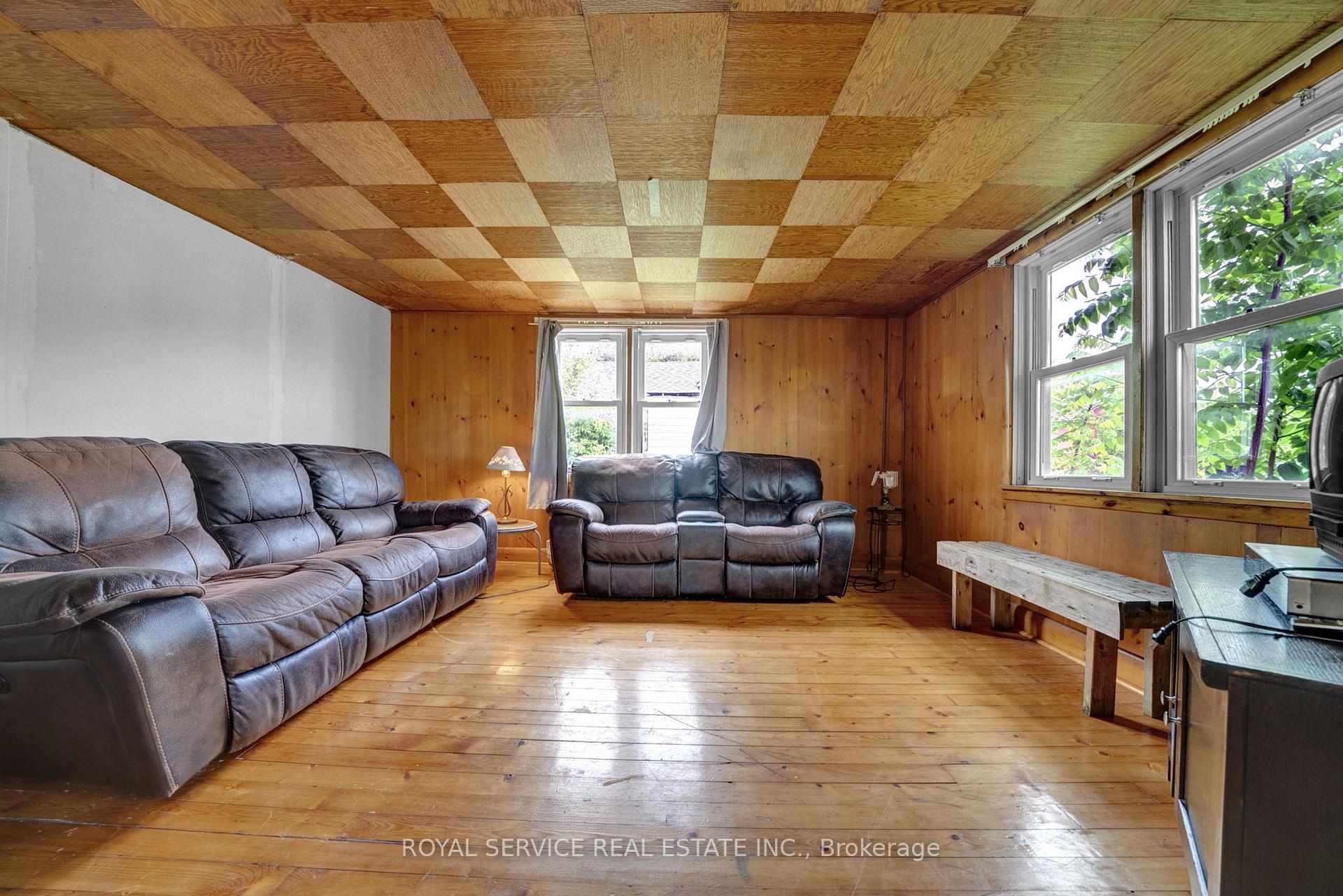 Photo 4 of 4504 Hwy 2, Clarington, Rural Clarington — HOMEH