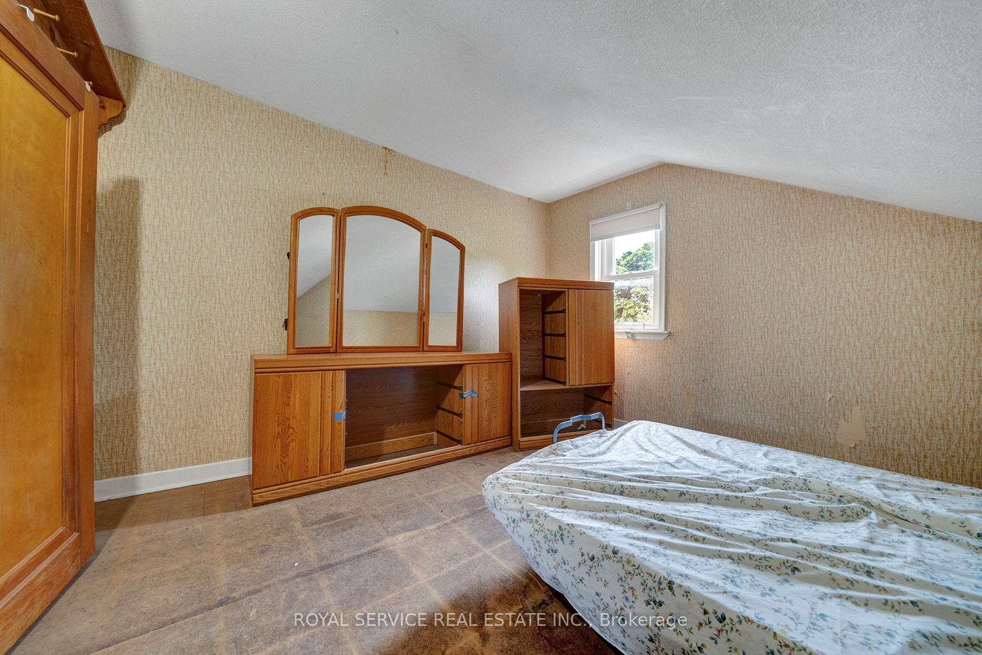 Photo 18 of 4504 Hwy 2, Clarington, Rural Clarington — HOMEH