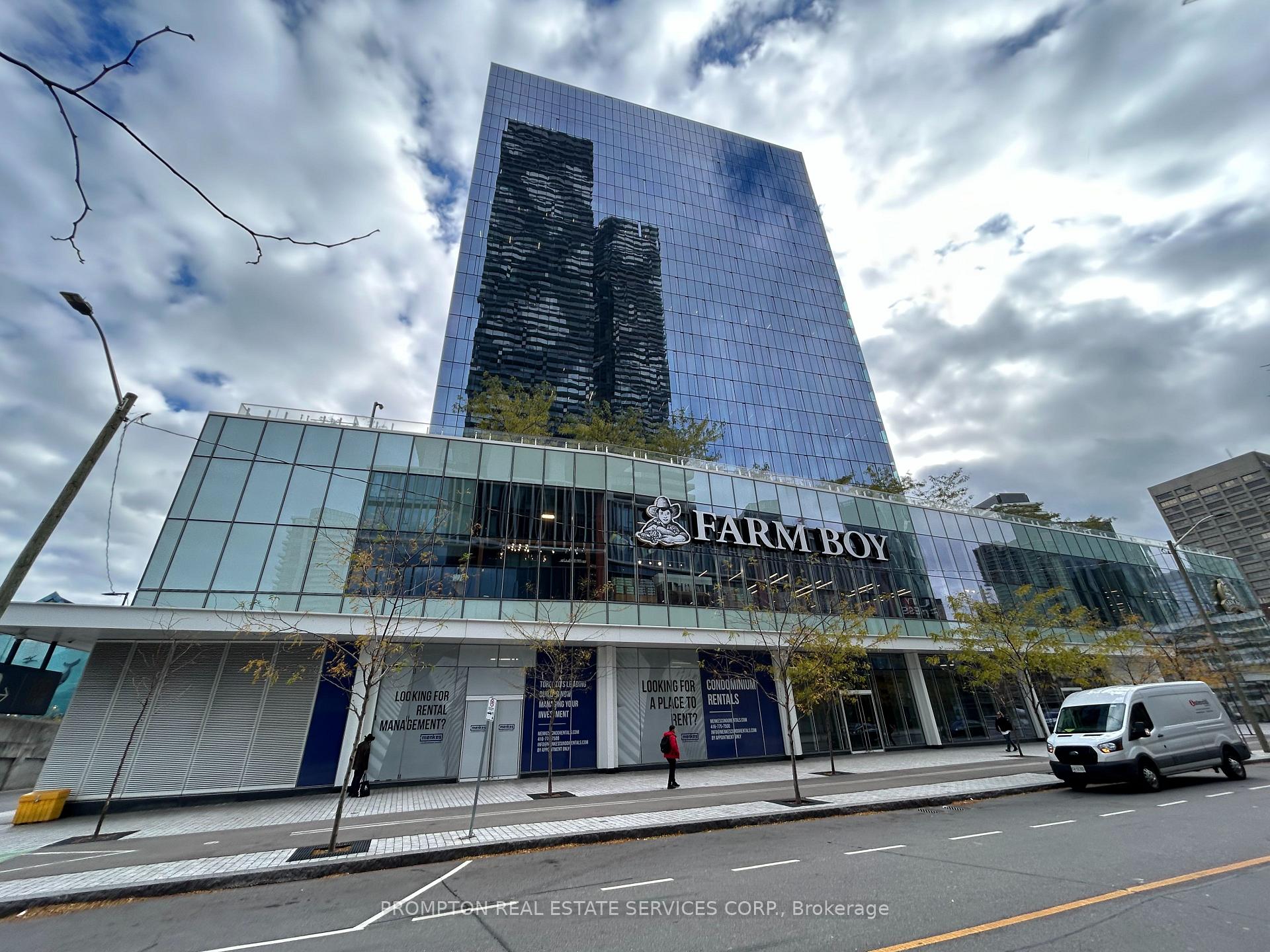 Photo 5 of Unit 5808, 138 Downes Street, Toronto, Waterfront Communities — HOMEH