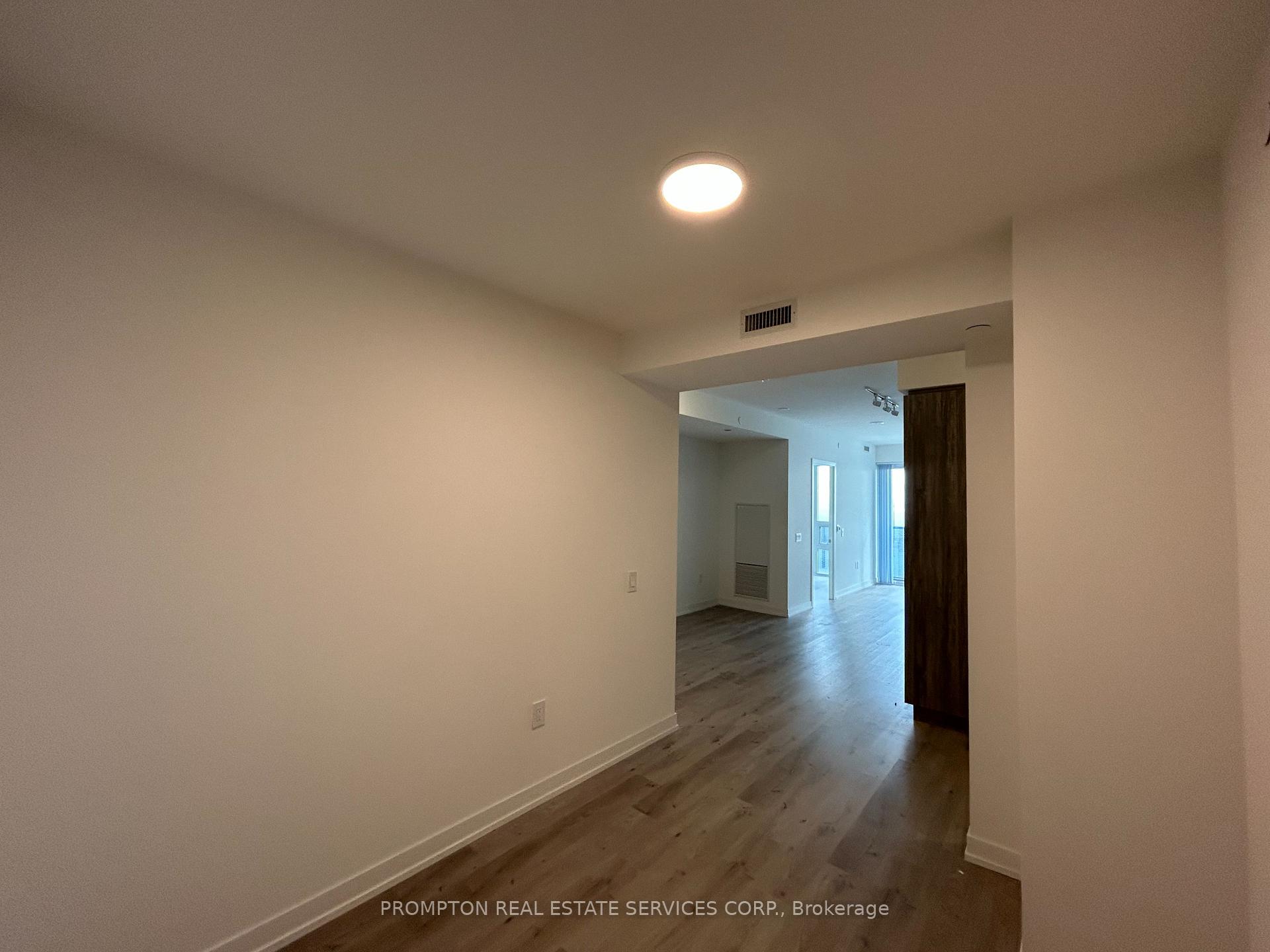 Photo 7 of Unit 5808, 138 Downes Street, Toronto, Waterfront Communities — HOMEH
