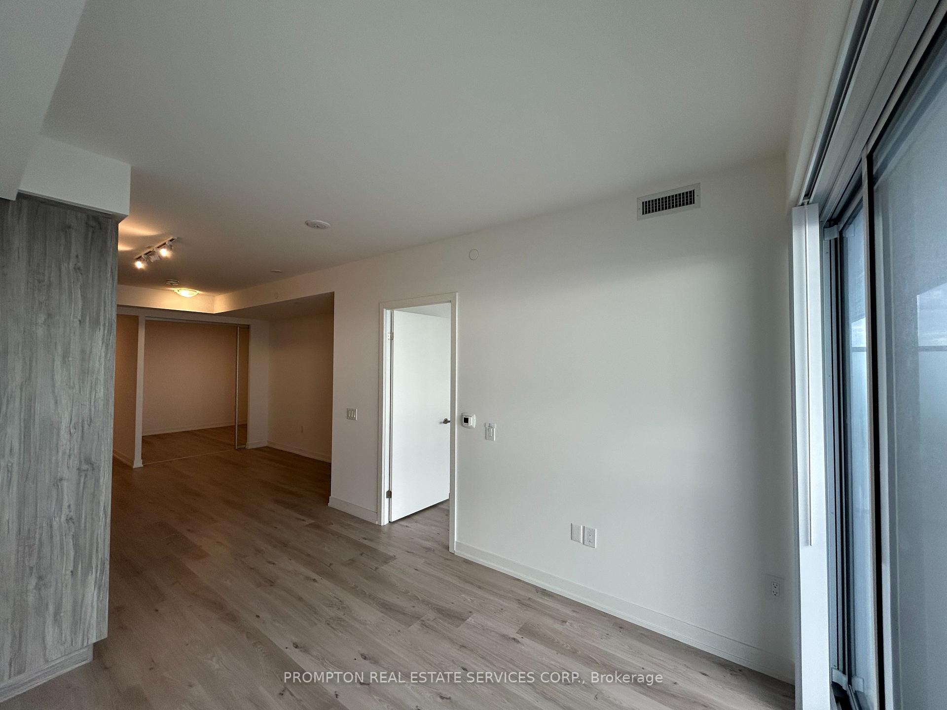 Photo 15 of Unit 5808, 138 Downes Street, Toronto, Waterfront Communities — HOMEH