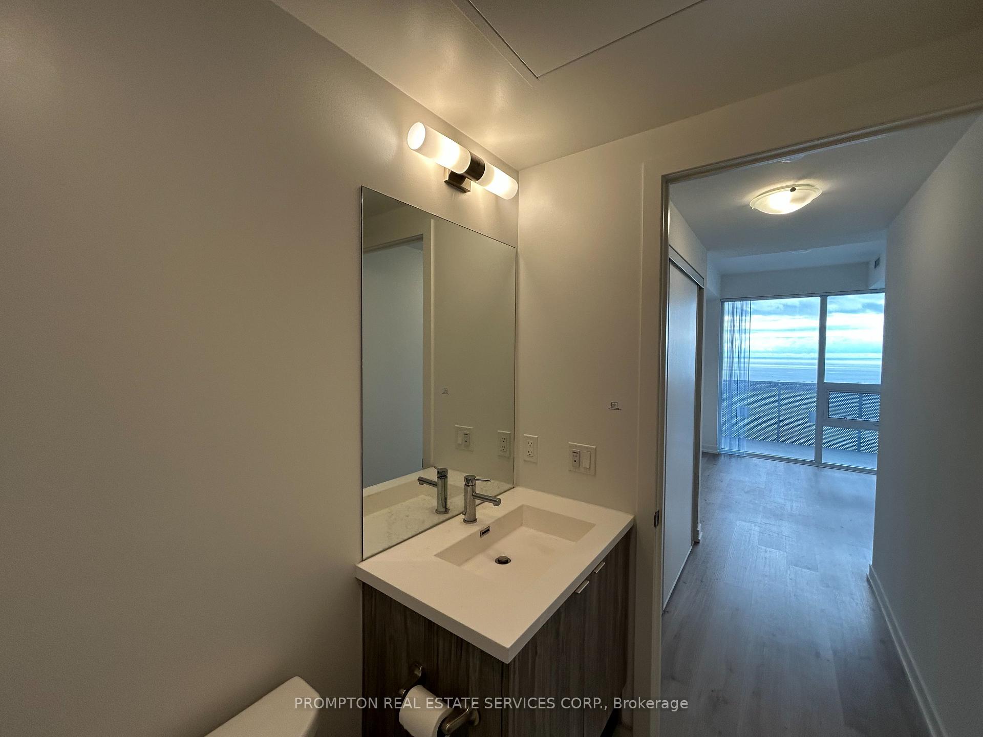 Photo 24 of Unit 5808, 138 Downes Street, Toronto, Waterfront Communities — HOMEH