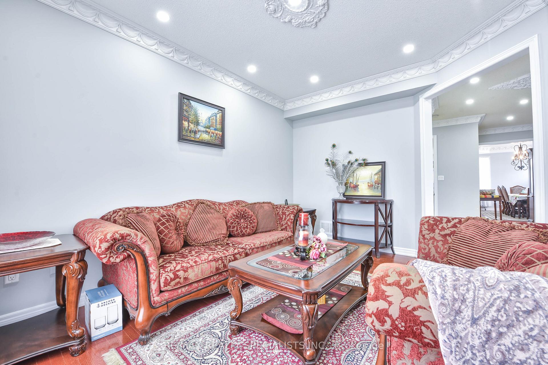 Photo 29 of 37 Bluffwood Crescent, Brampton, Bram East — HOMEH