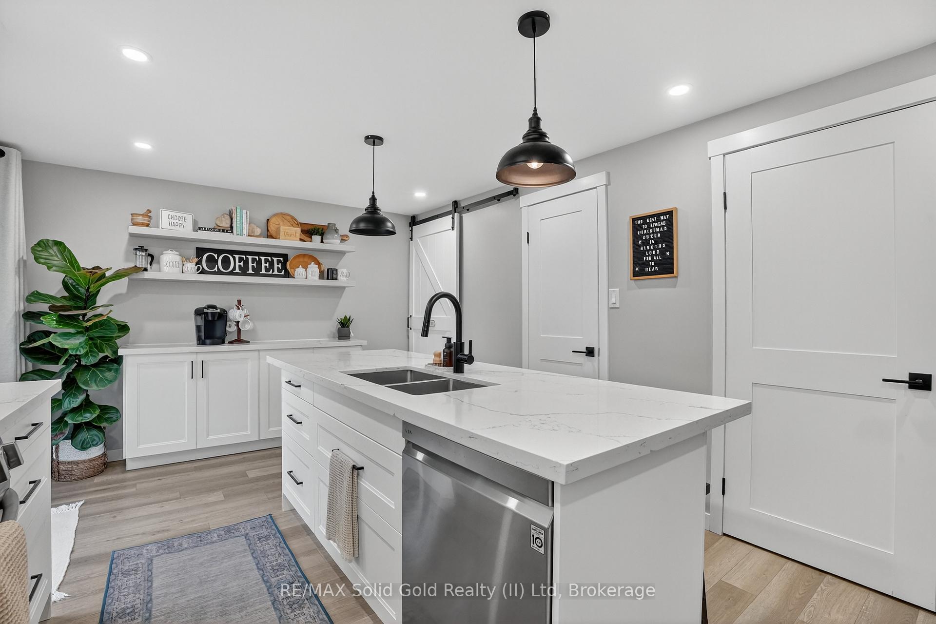 Photo 23 of 23 Rushbrook Drive, Kitchener — HOMEH