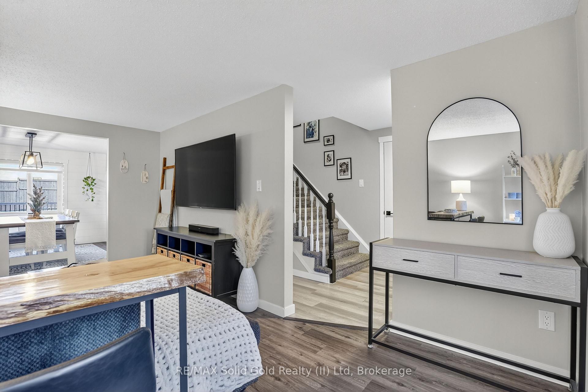 Photo 27 of 23 Rushbrook Drive, Kitchener — HOMEH