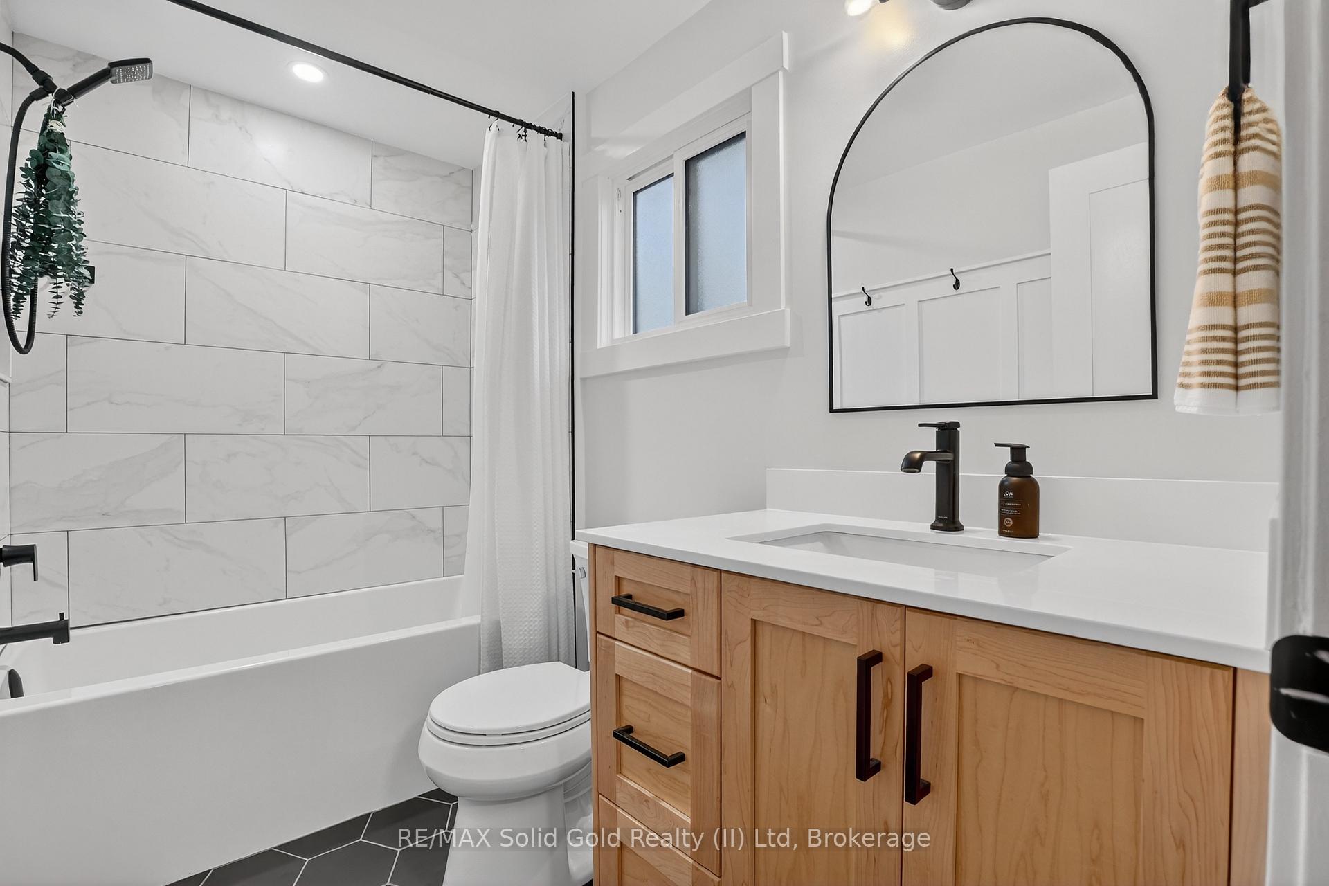 Photo 48 of 23 Rushbrook Drive, Kitchener — HOMEH