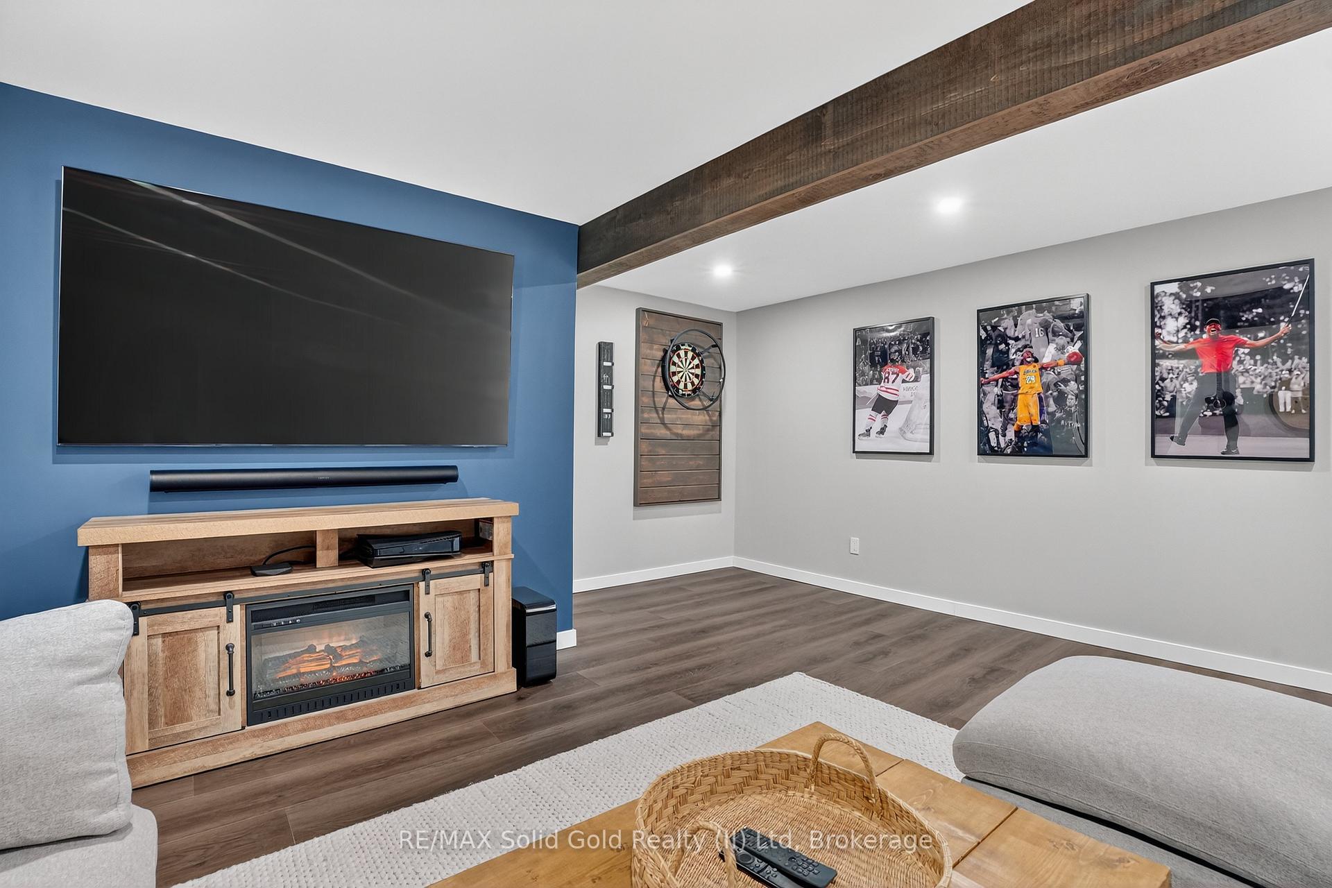 Photo 28 of 23 Rushbrook Drive, Kitchener — HOMEH
