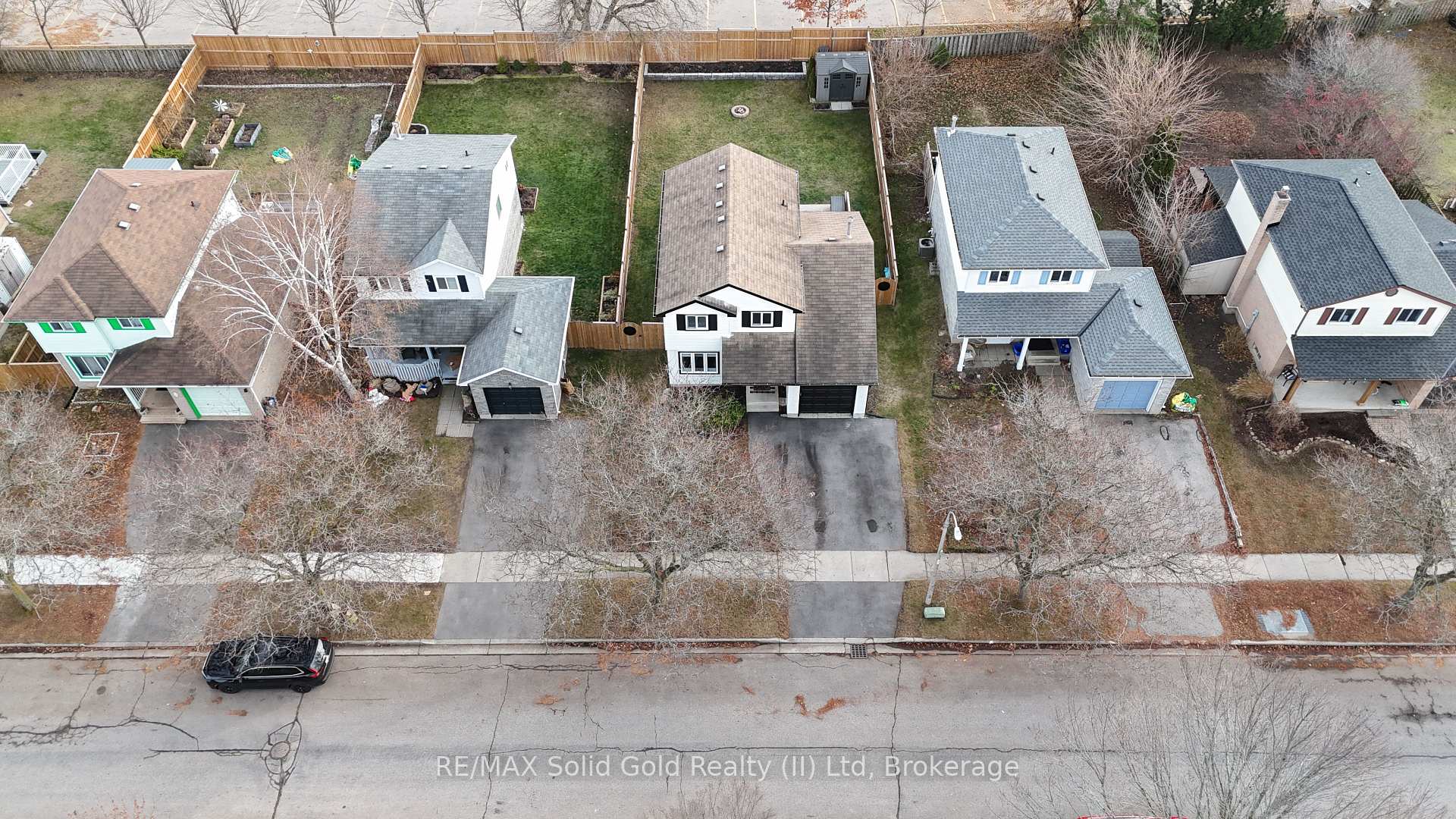 Photo 25 of 23 Rushbrook Drive, Kitchener — HOMEH