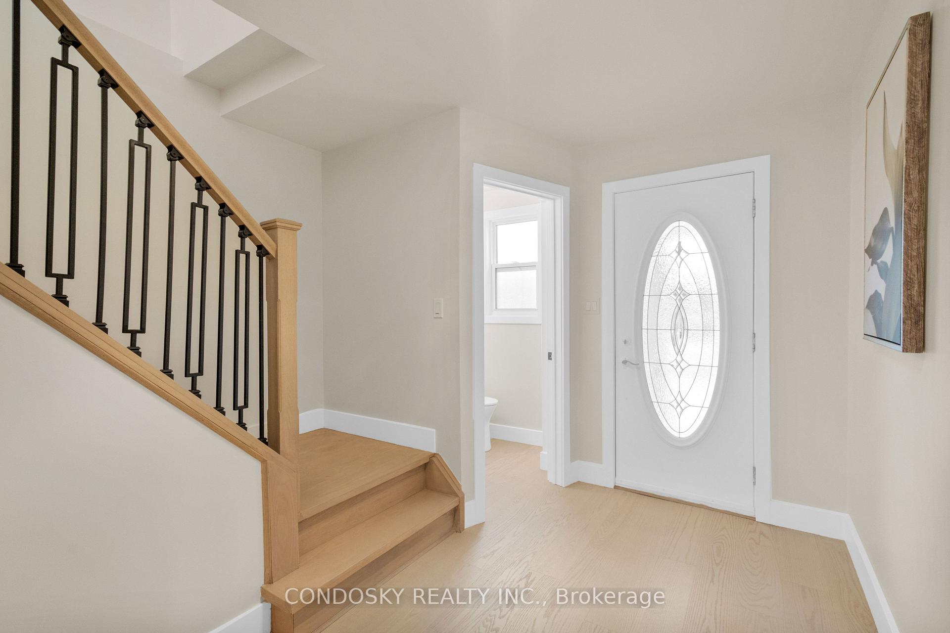 Photo 15 of 311 Macintosh Drive, Hamilton, Stoney Creek — HOMEH