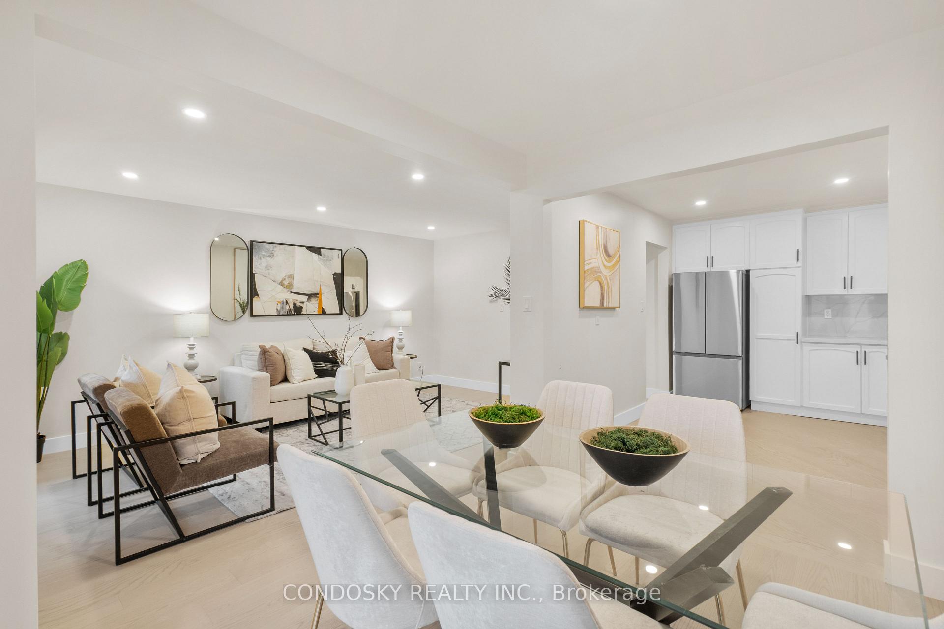 Photo 9 of 311 Macintosh Drive, Hamilton, Stoney Creek — HOMEH