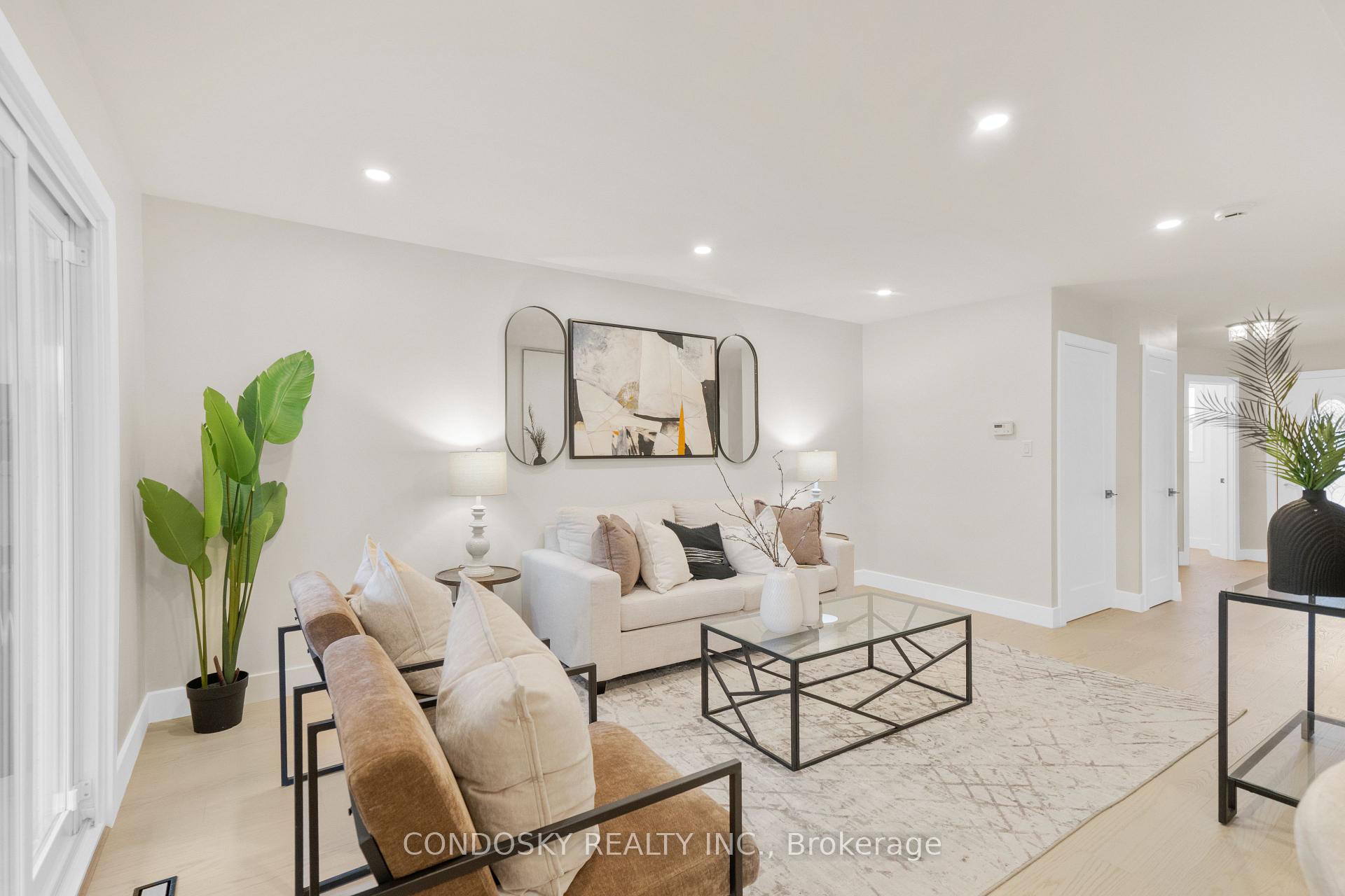 Photo 23 of 311 Macintosh Drive, Hamilton, Stoney Creek — HOMEH