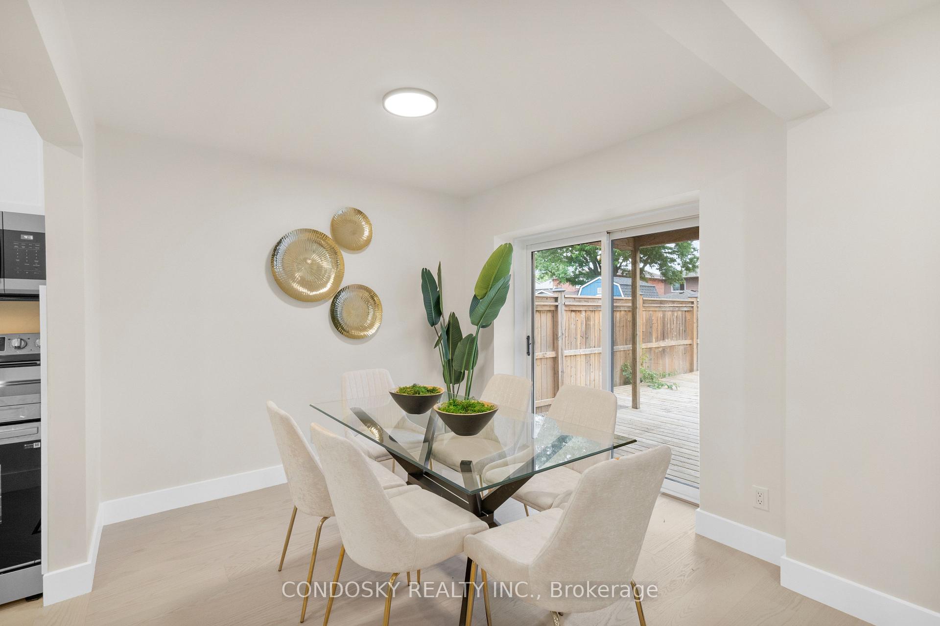 Photo 28 of 311 Macintosh Drive, Hamilton, Stoney Creek — HOMEH