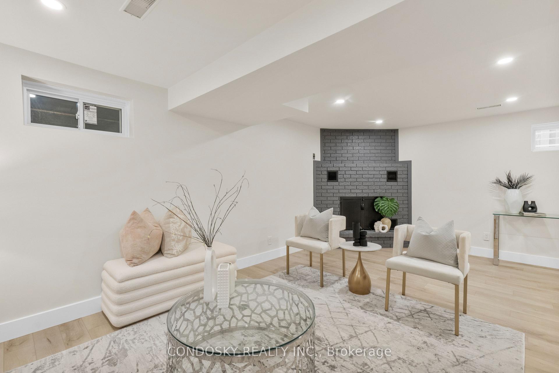 Photo 45 of 311 Macintosh Drive, Hamilton, Stoney Creek — HOMEH