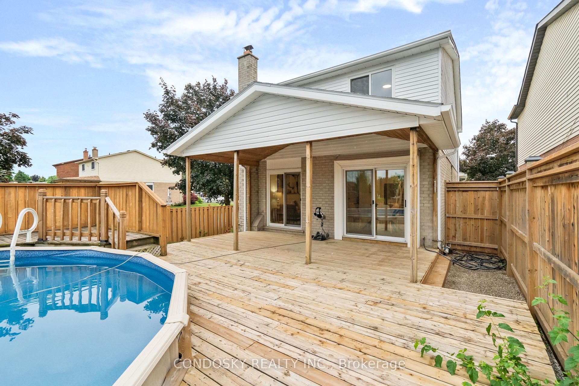 Photo 42 of 311 Macintosh Drive, Hamilton, Stoney Creek — HOMEH
