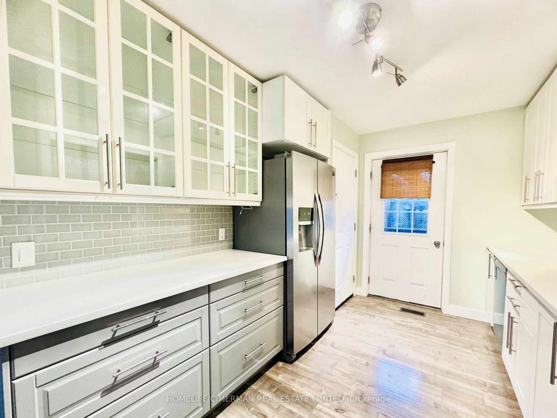 Photo 3 of Unit Main, 12 Creskwick Court, Barrie, Wellington — HOMEH