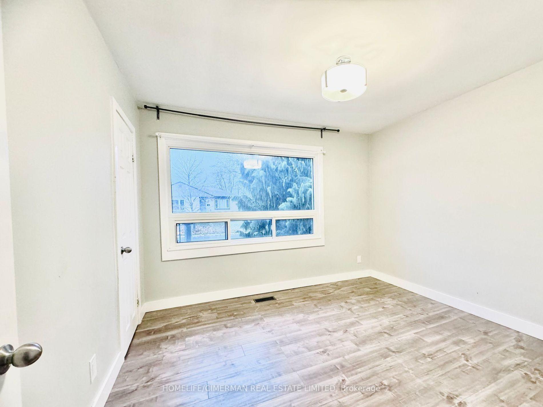 Photo 4 of Unit Main, 12 Creskwick Court, Barrie, Wellington — HOMEH