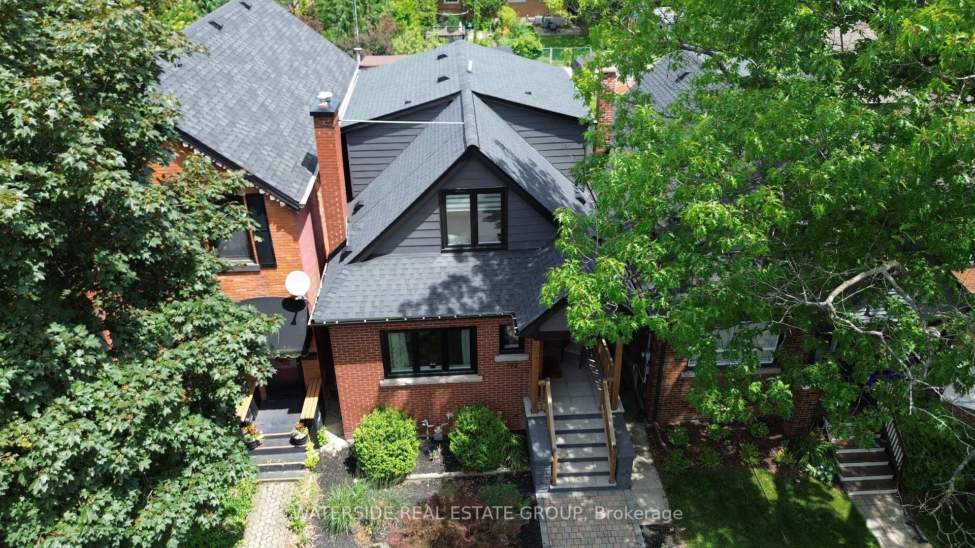 Front of 192 Homewood Avenue