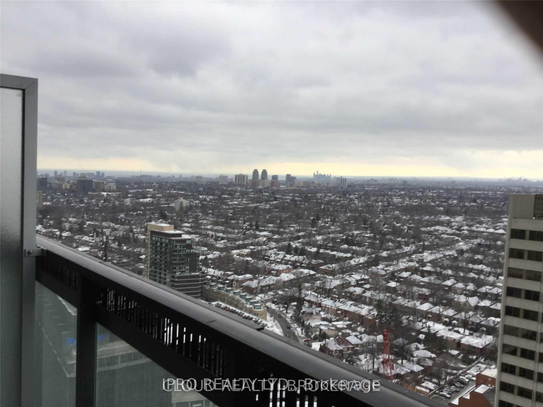 Photo 7 of Unit 2704, 8 Eglinton Avenue E, Toronto, Mount Pleasant West — HOMEH